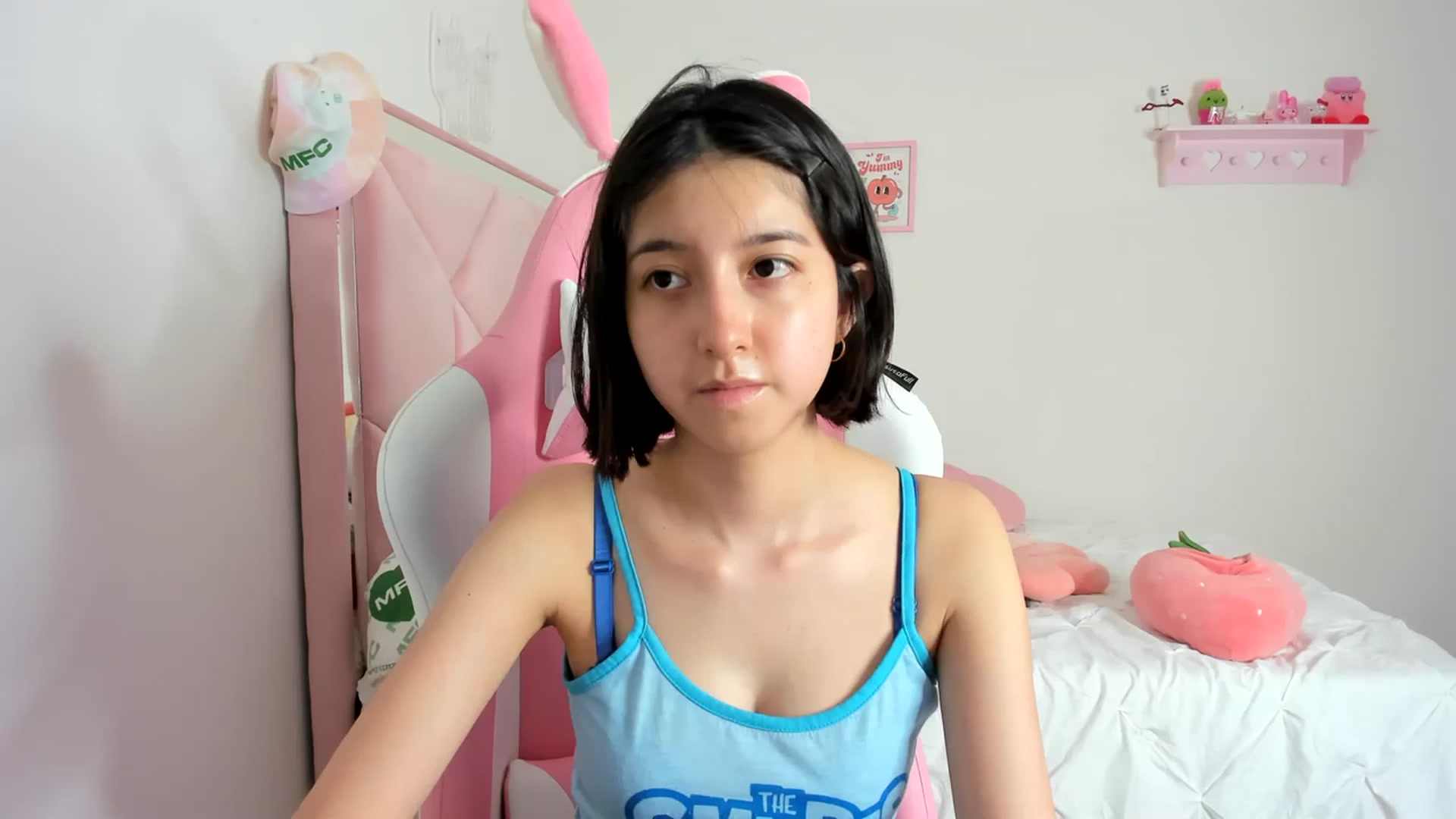 Gallery image thumbnail from Cherrycute666's myfreecams stream on, 03/07/2024, 06:33 image 8 of 20