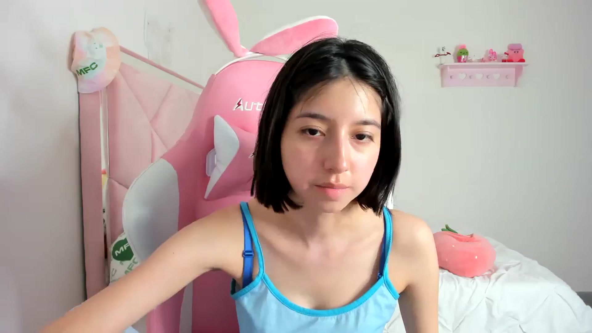 Gallery image thumbnail from Cherrycute666's myfreecams stream on, 03/07/2024, 06:33 image 14 of 20