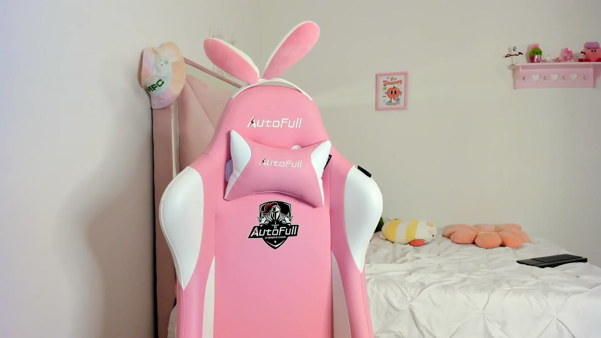Gallery image thumbnail from Cherrycute666's myfreecams stream on, 03/09/2024, 02:52 image 20 of 20