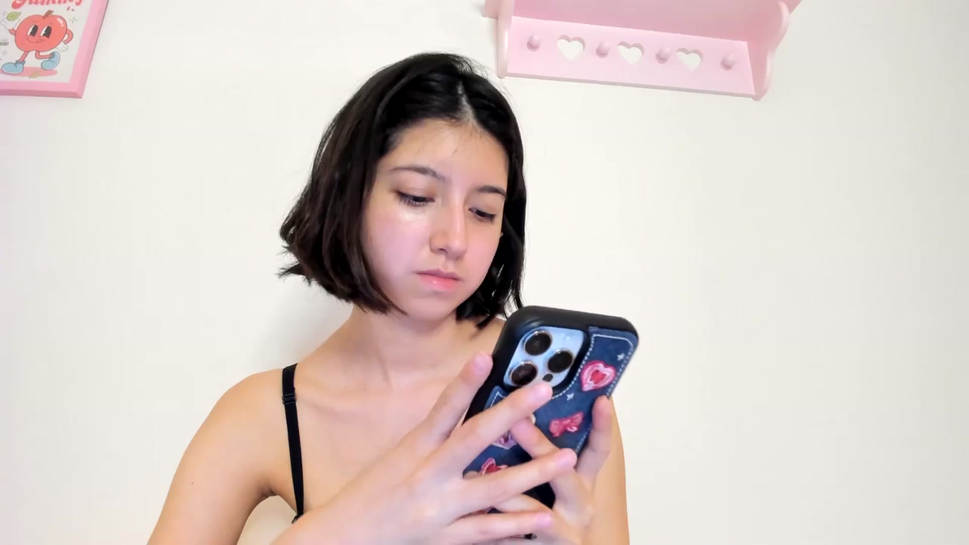 Gallery image thumbnail from Cherrycute666's myfreecams stream on, 03/09/2024, 06:42 image 17 of 20