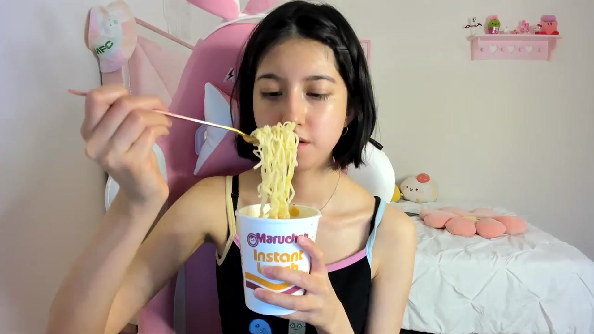 Gallery image thumbnail from Cherrycute666's myfreecams stream on, 03/09/2024, 07:49 image 5 of 20