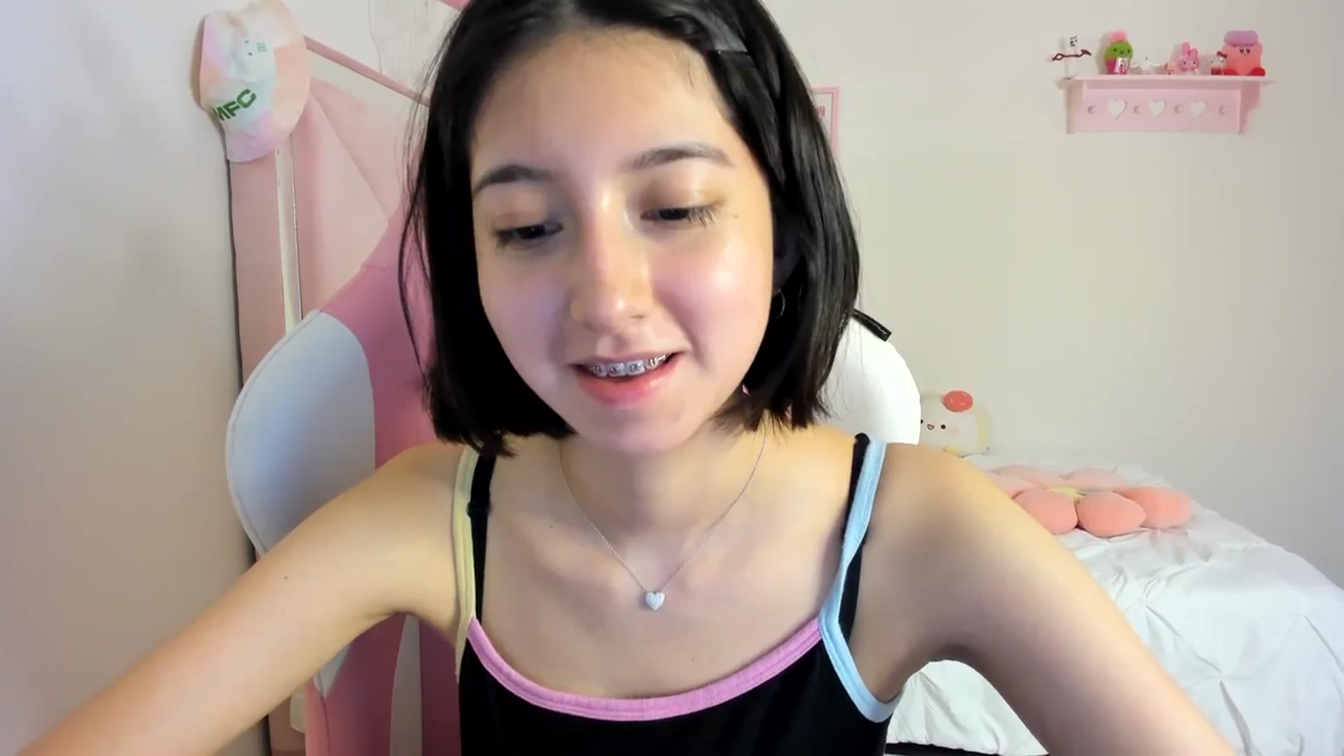 Gallery image thumbnail from Cherrycute666's myfreecams stream on, 03/09/2024, 07:49 image 7 of 20