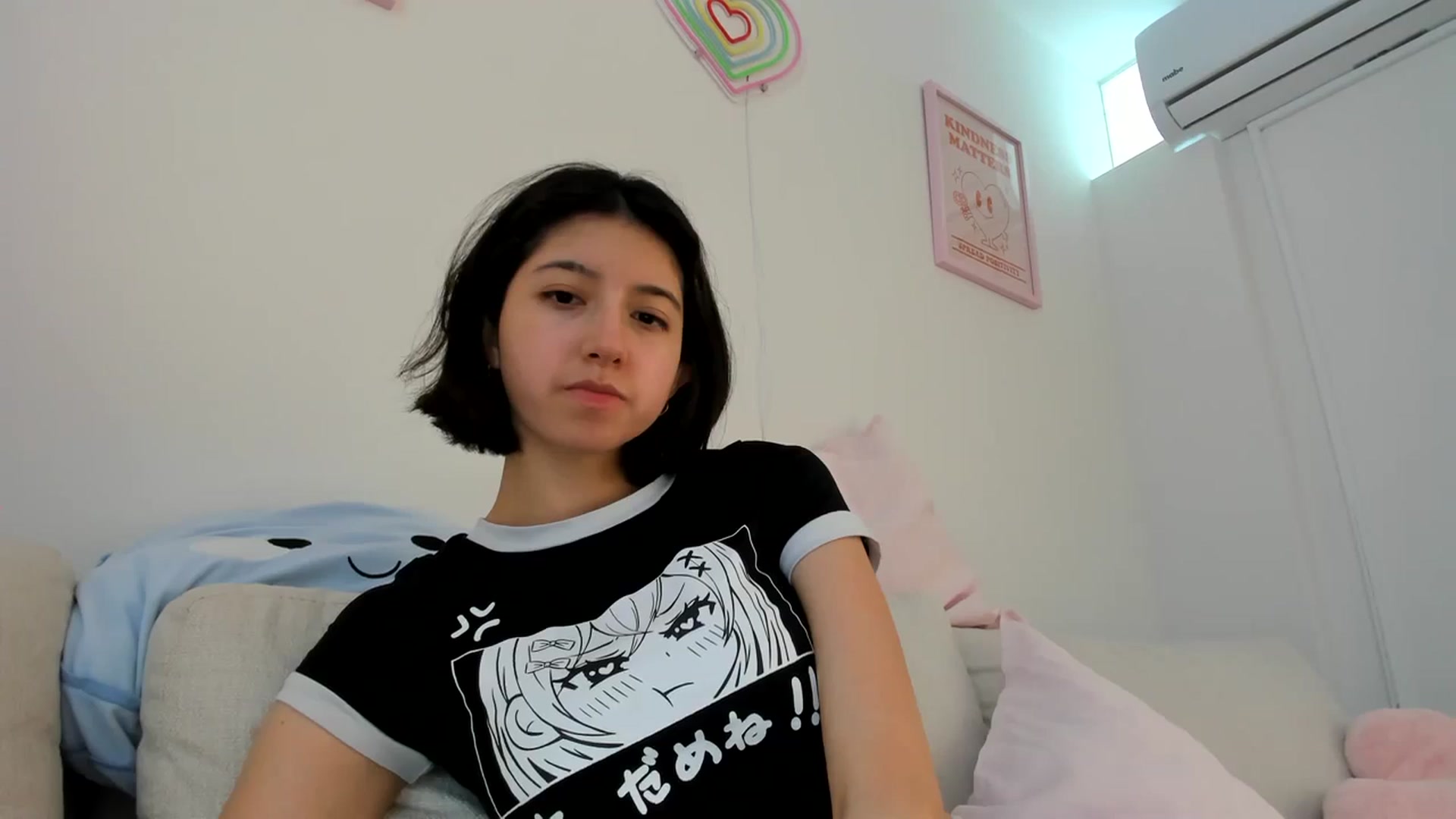 Gallery image thumbnail from Cherrycute666's myfreecams stream on, 03/10/2024, 24:09 image 16 of 20