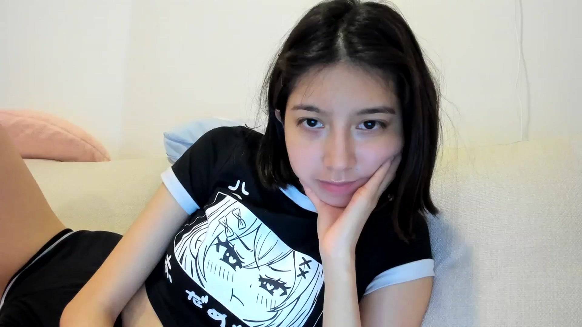 Gallery image thumbnail from Cherrycute666's myfreecams stream on, 03/10/2024, 06:49 image 6 of 20