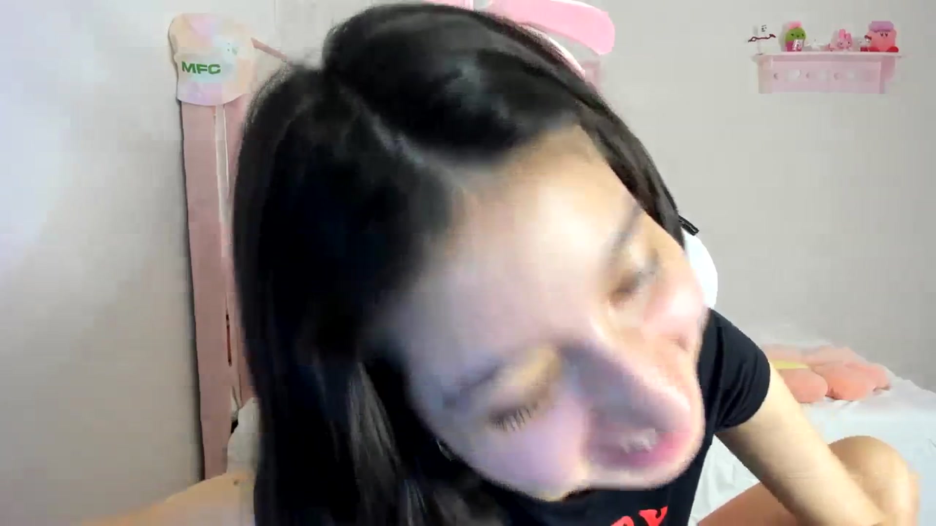 Gallery image thumbnail from Cherrycute666's myfreecams stream on, 03/12/2024, 04:53 image 11 of 20