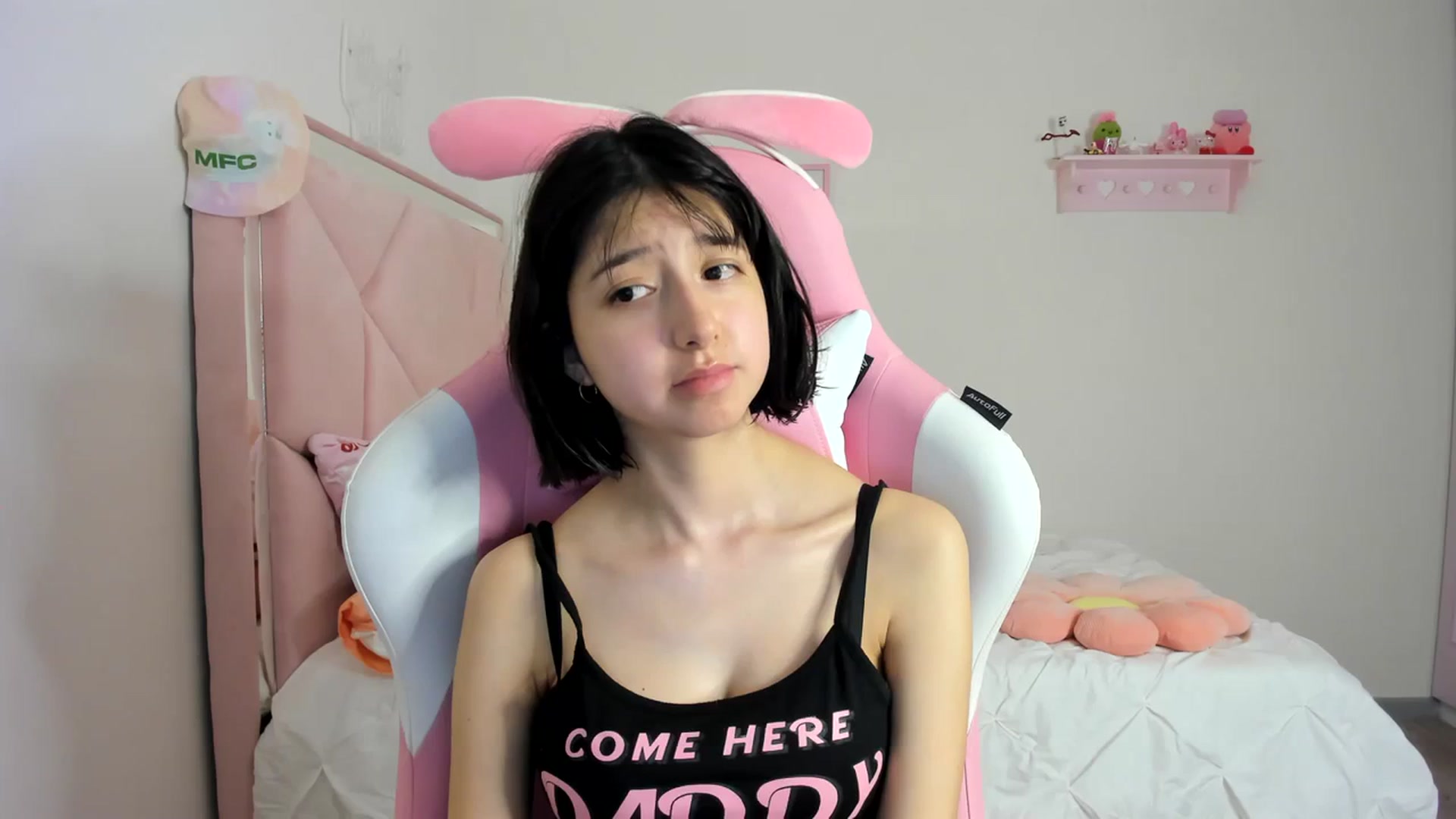 Gallery image thumbnail from Cherrycute666's myfreecams stream on, 03/13/2024, 03:46 image 11 of 20