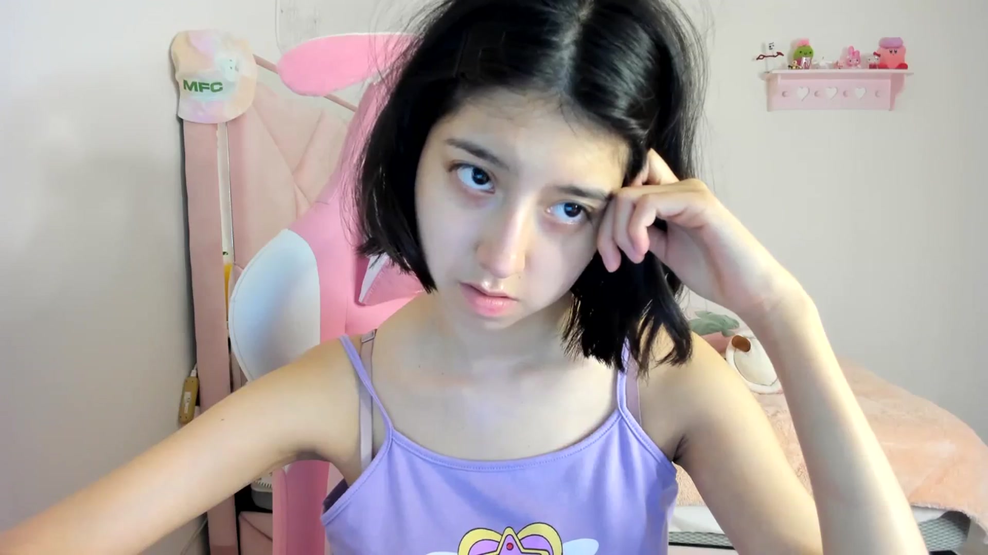 Gallery image thumbnail from Cherrycute666's myfreecams stream on, 03/14/2024, 06:35 image 17 of 20