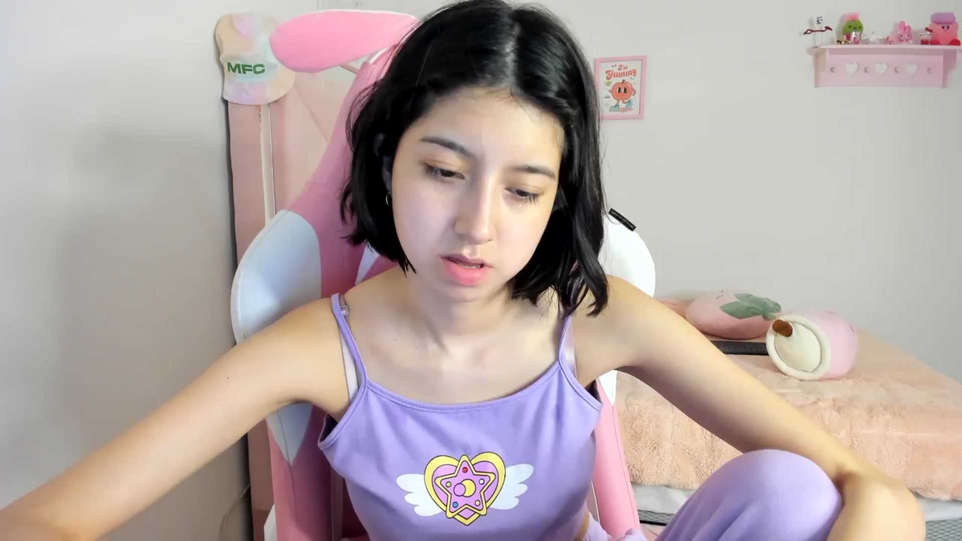 Gallery image thumbnail from Cherrycute666's myfreecams stream on, 03/14/2024, 06:35 image 7 of 20