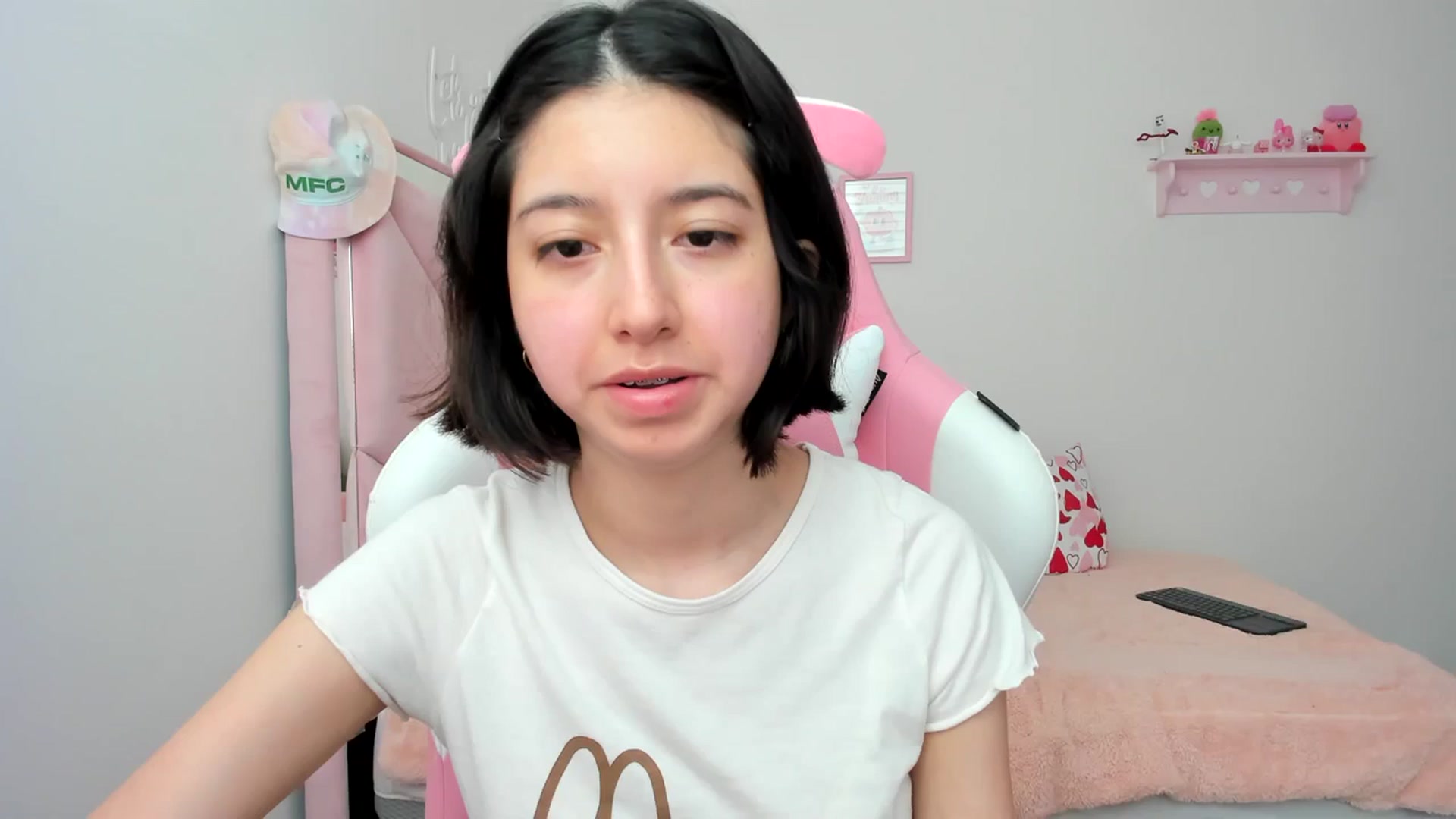 Gallery image thumbnail from Cherrycute666's myfreecams stream on, 03/14/2024, 19:41 image 1 of 20