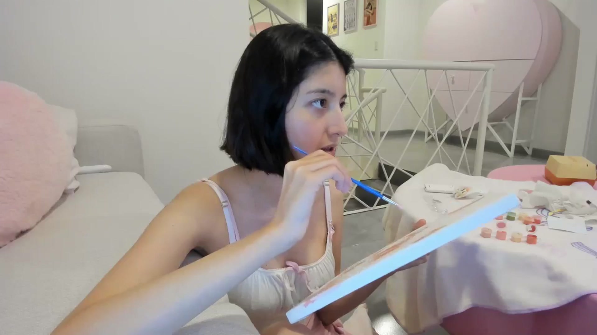 Gallery image thumbnail from Cherrycute666's myfreecams stream on, 03/17/2024, 02:12 image 12 of 20
