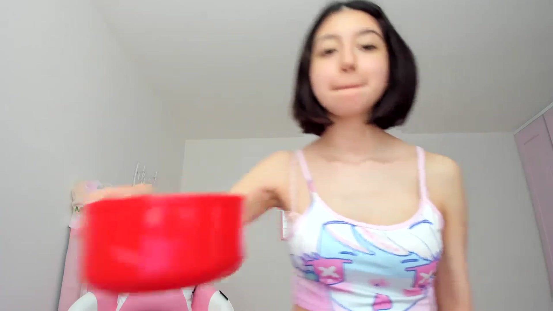 Gallery image thumbnail from Cherrycute666's myfreecams stream on, 03/20/2024, 22:33 image 13 of 20