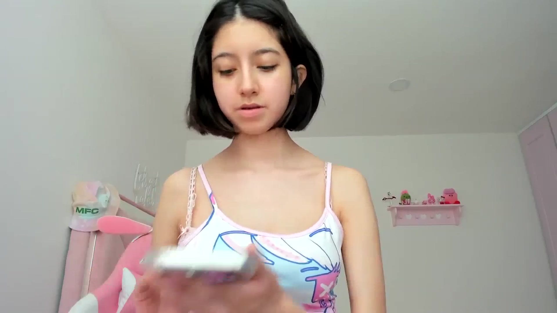 Gallery image thumbnail from Cherrycute666's myfreecams stream on, 03/20/2024, 22:33 image 15 of 20