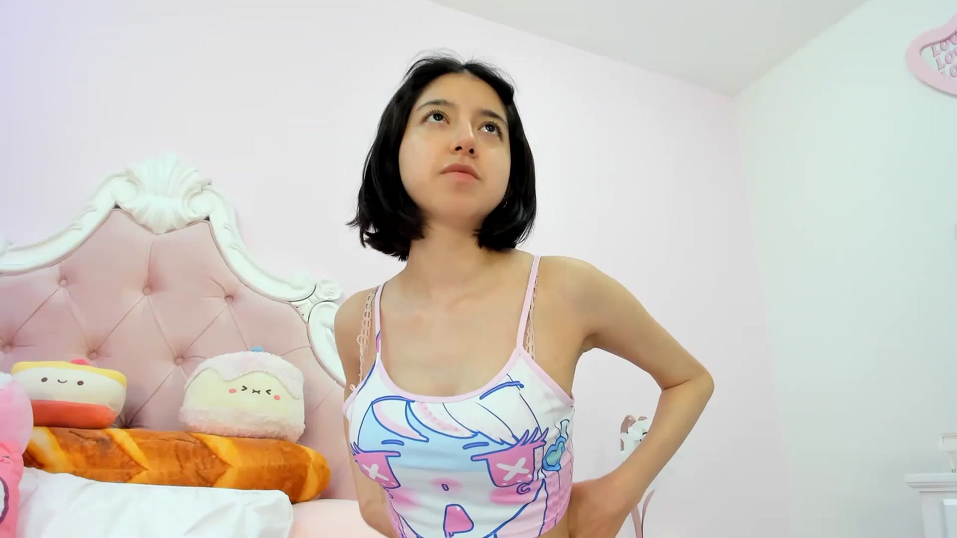 Gallery image thumbnail from Cherrycute666's myfreecams stream on, 03/21/2024, 02:17 image 1 of 20