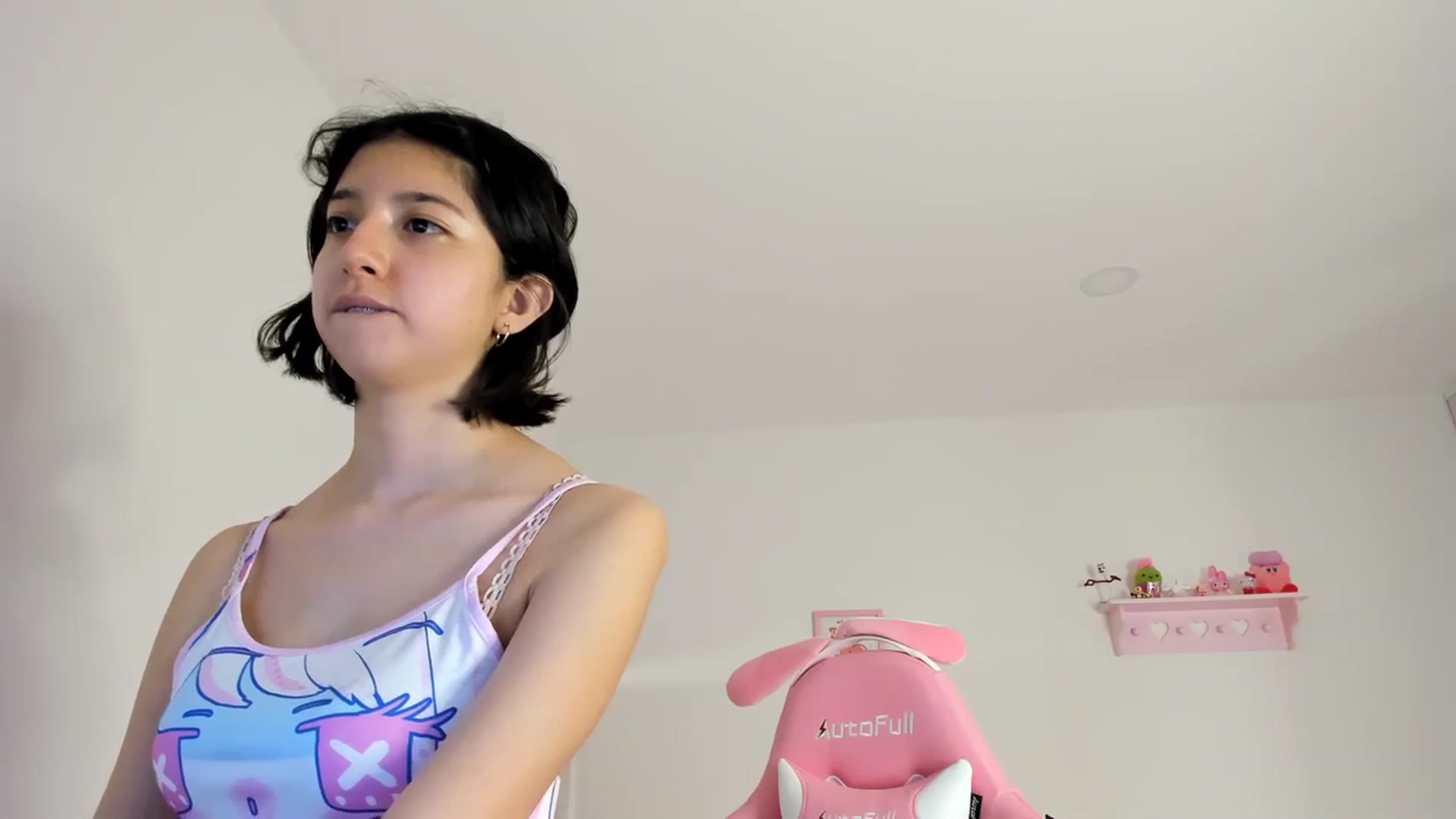 Gallery image thumbnail from Cherrycute666's myfreecams stream on, 03/21/2024, 07:31 image 15 of 20