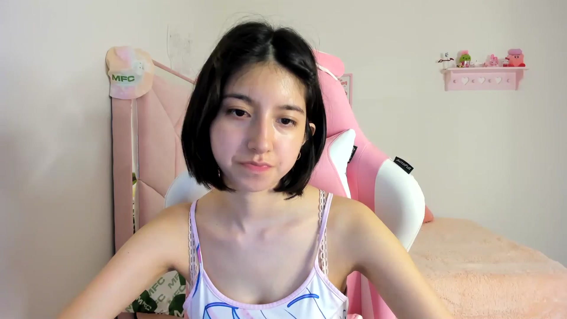 Gallery image thumbnail from Cherrycute666's myfreecams stream on, 03/21/2024, 07:31 image 3 of 20