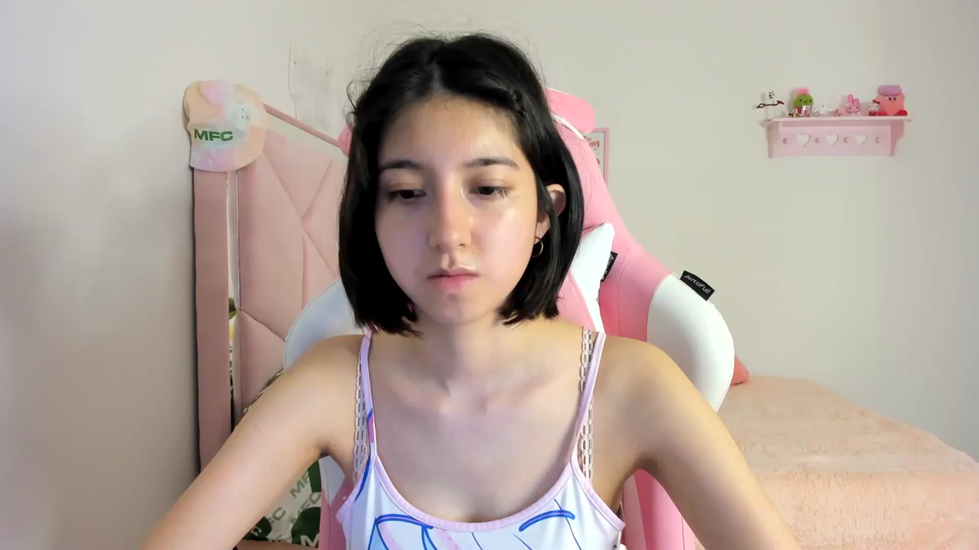 Gallery image thumbnail from Cherrycute666's myfreecams stream on, 03/21/2024, 07:31 image 1 of 20