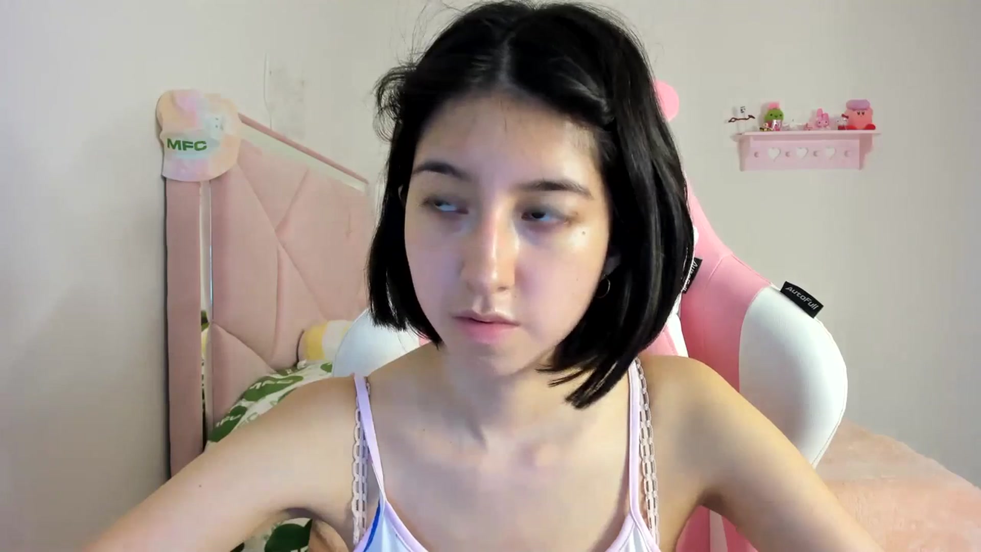 Gallery image thumbnail from Cherrycute666's myfreecams stream on, 03/21/2024, 07:31 image 20 of 20