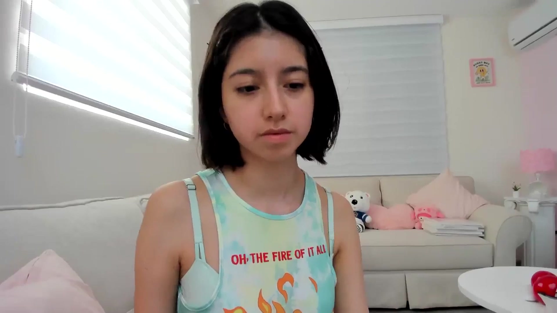 Gallery image thumbnail from Cherrycute666's myfreecams stream on, 03/22/2024, 23:27 image 14 of 20