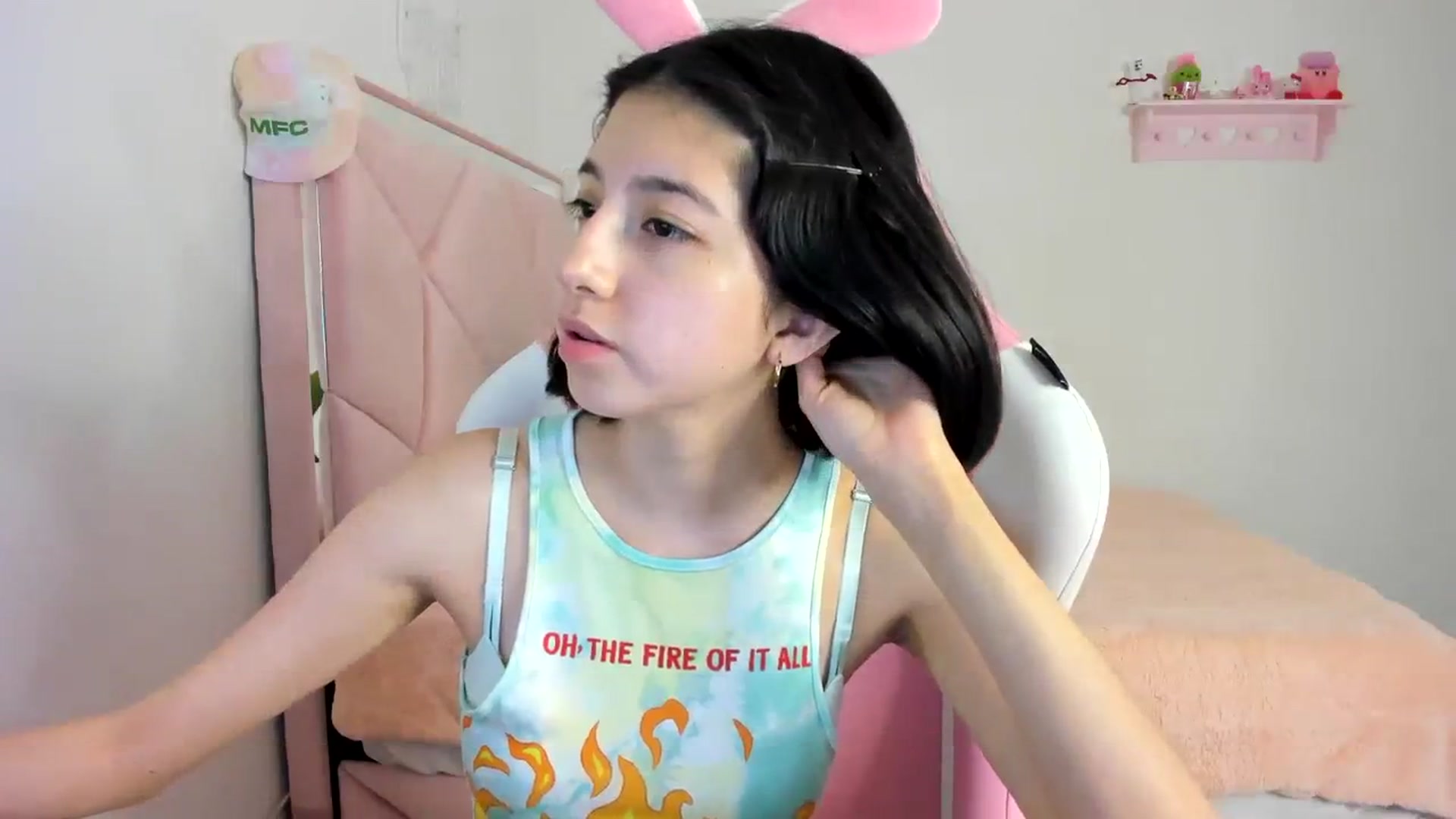 Gallery image thumbnail from Cherrycute666's myfreecams stream on, 03/23/2024, 03:47 image 9 of 20