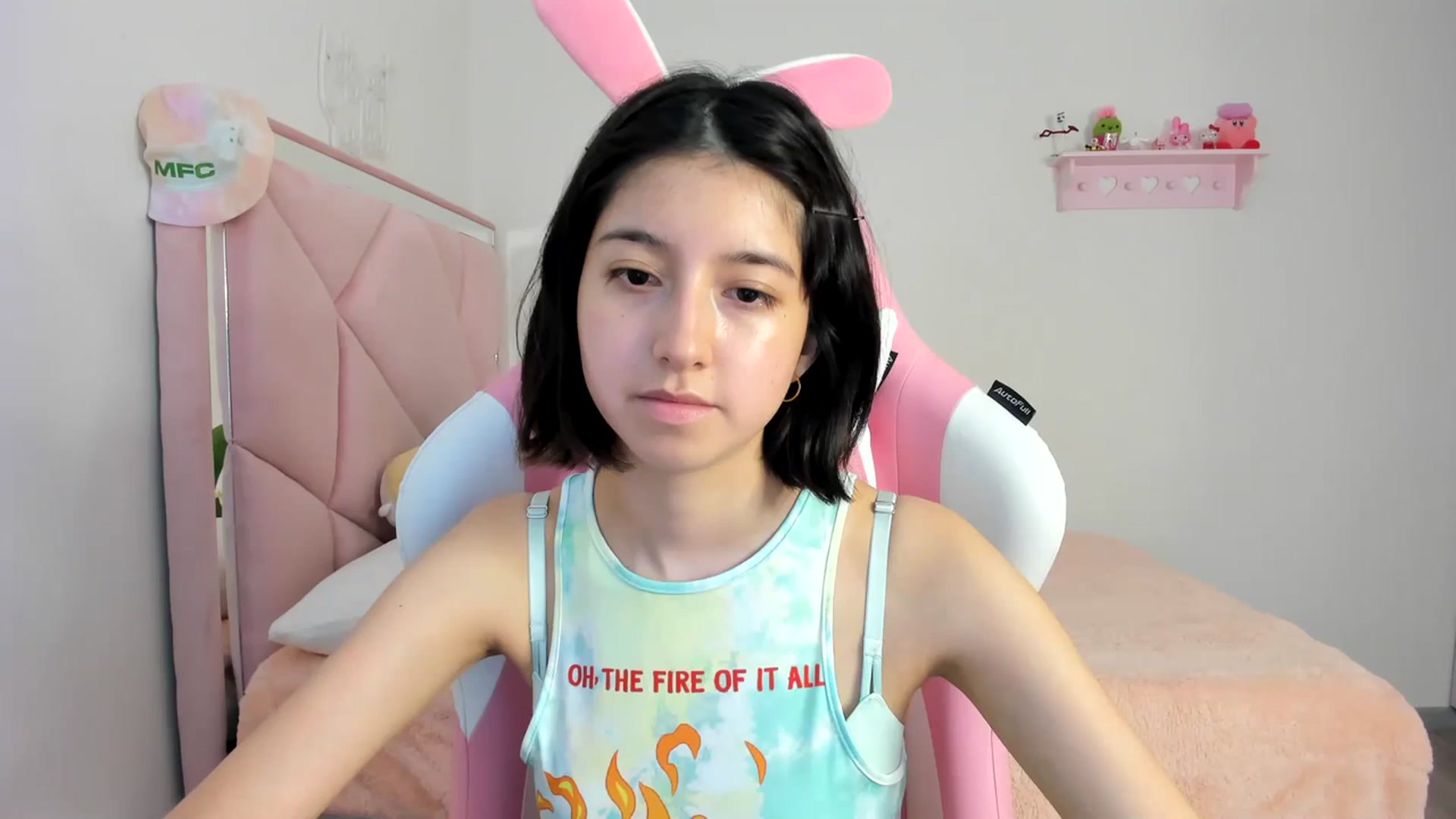 Gallery image thumbnail from Cherrycute666's myfreecams stream on, 03/23/2024, 03:47 image 1 of 20