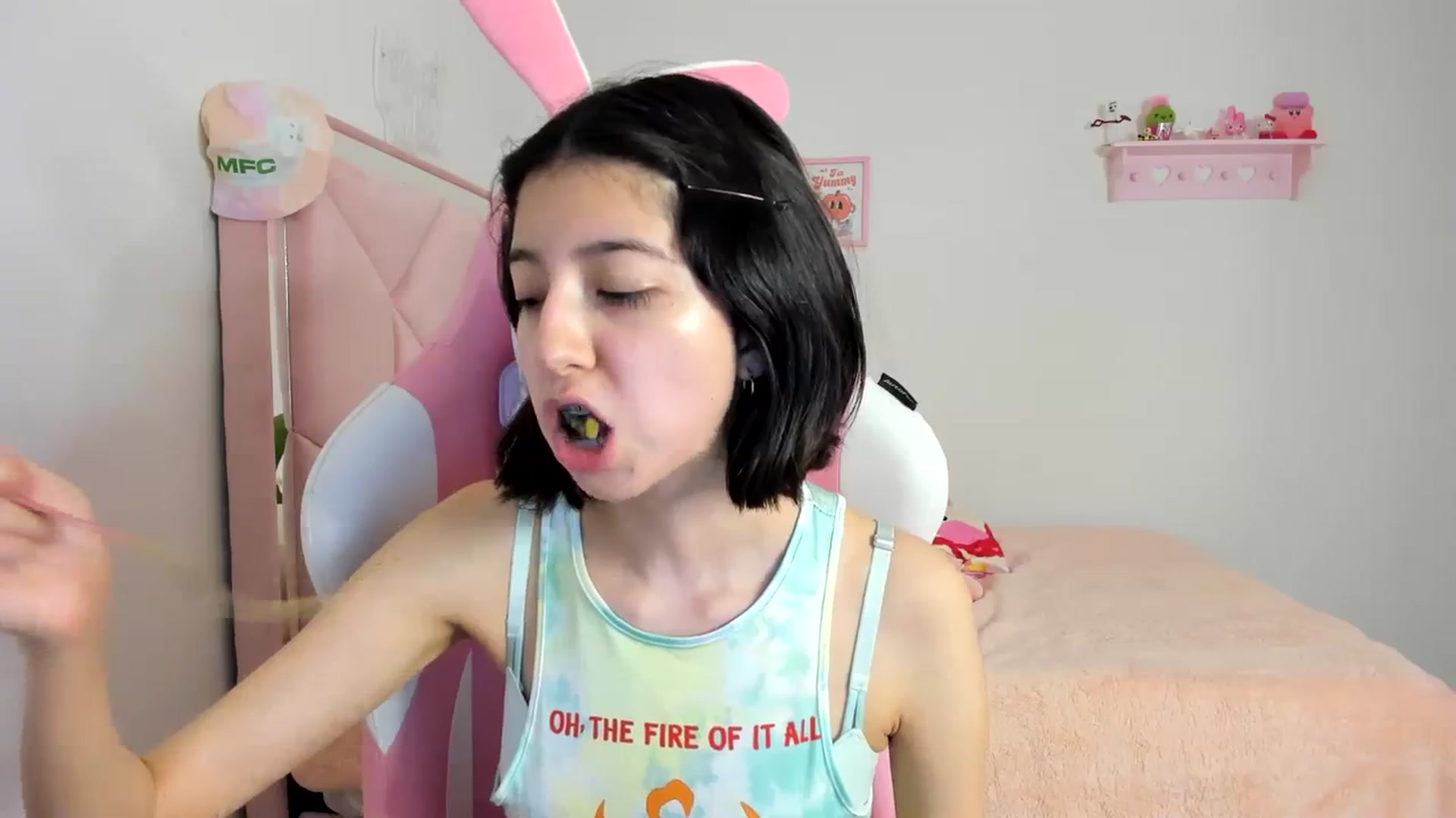 Gallery image thumbnail from Cherrycute666's myfreecams stream on, 03/23/2024, 03:47 image 5 of 20