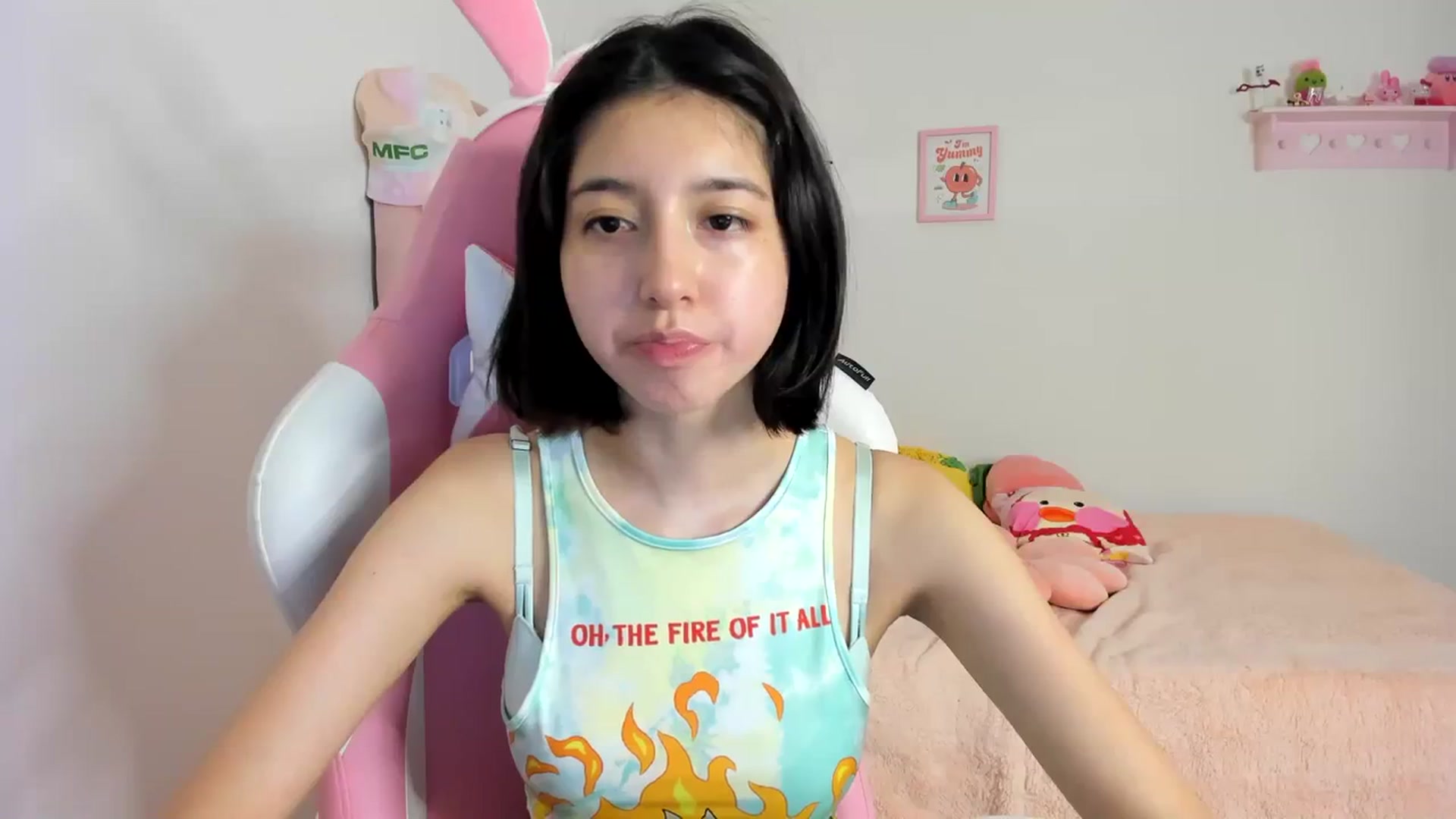 Gallery image thumbnail from Cherrycute666's myfreecams stream on, 03/23/2024, 04:49 image 10 of 20