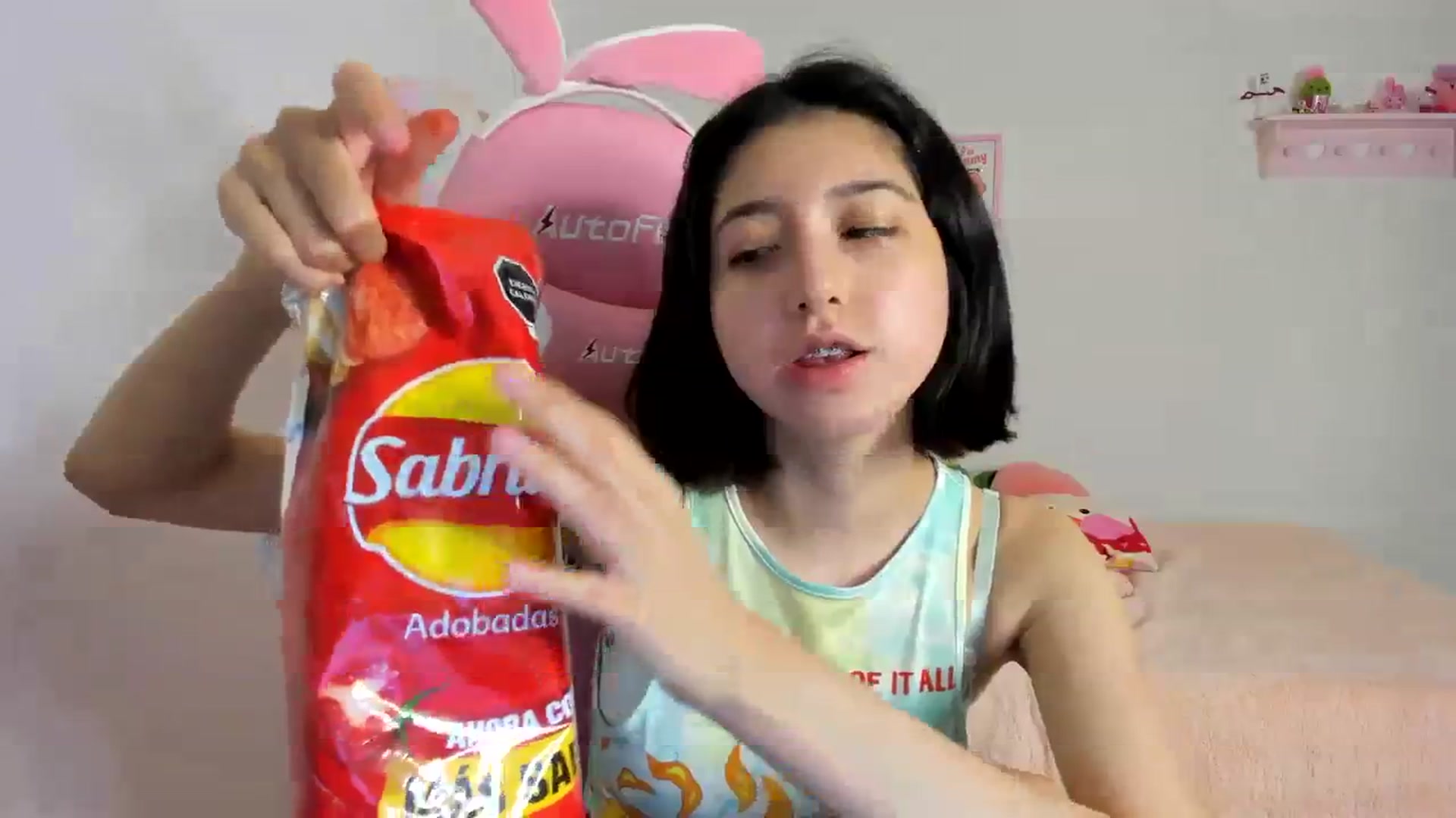 Gallery image thumbnail from Cherrycute666's myfreecams stream on, 03/23/2024, 04:49 image 14 of 20