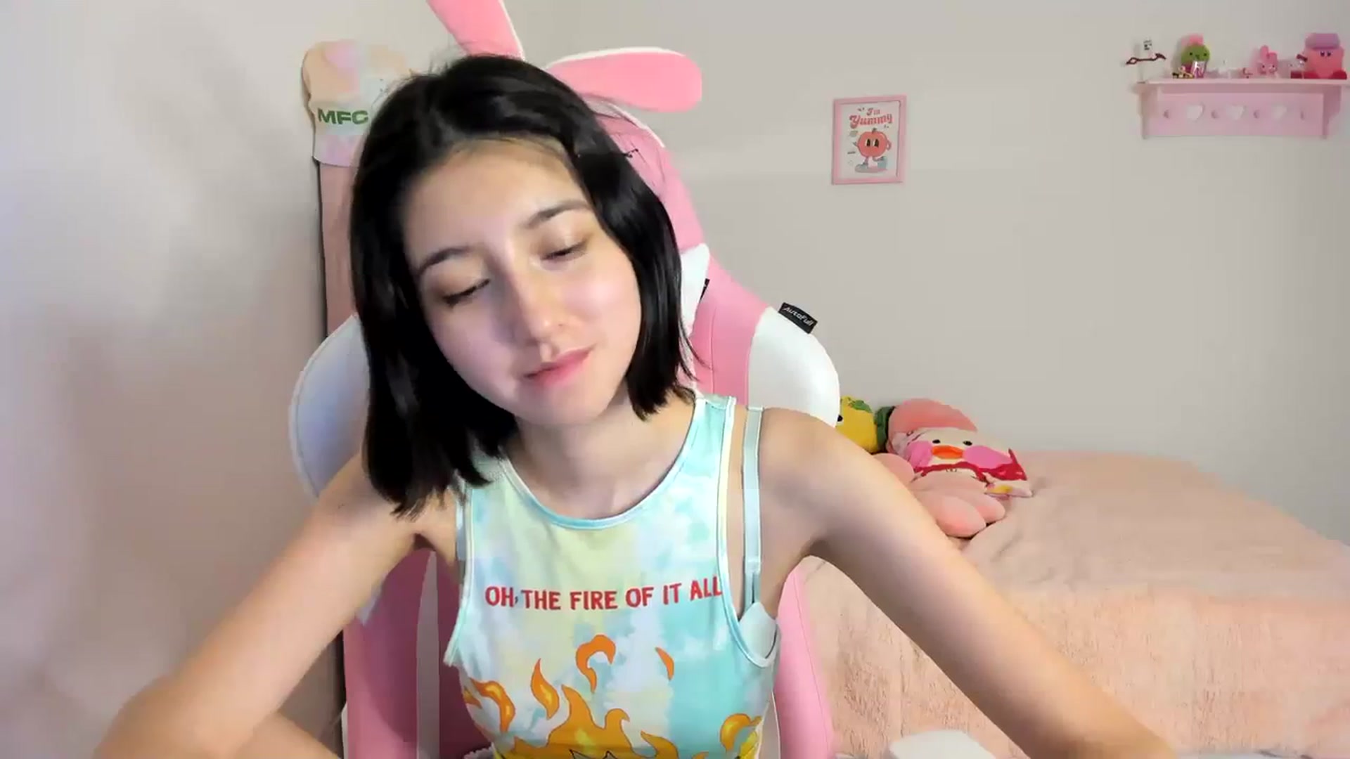 Gallery image thumbnail from Cherrycute666's myfreecams stream on, 03/23/2024, 08:32 image 5 of 20