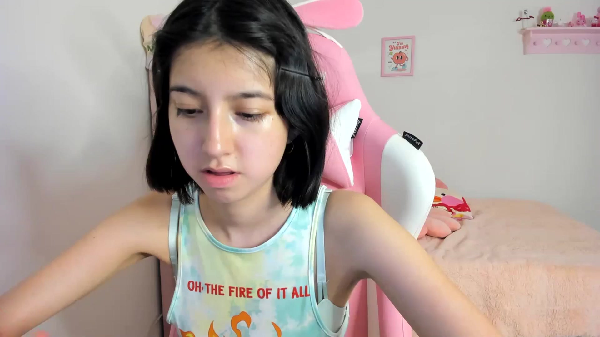 Gallery image thumbnail from Cherrycute666's myfreecams stream on, 03/23/2024, 08:32 image 3 of 20