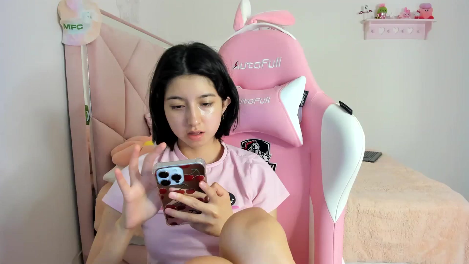 Gallery image thumbnail from Cherrycute666's myfreecams stream on, 03/24/2024, 03:57 image 7 of 20