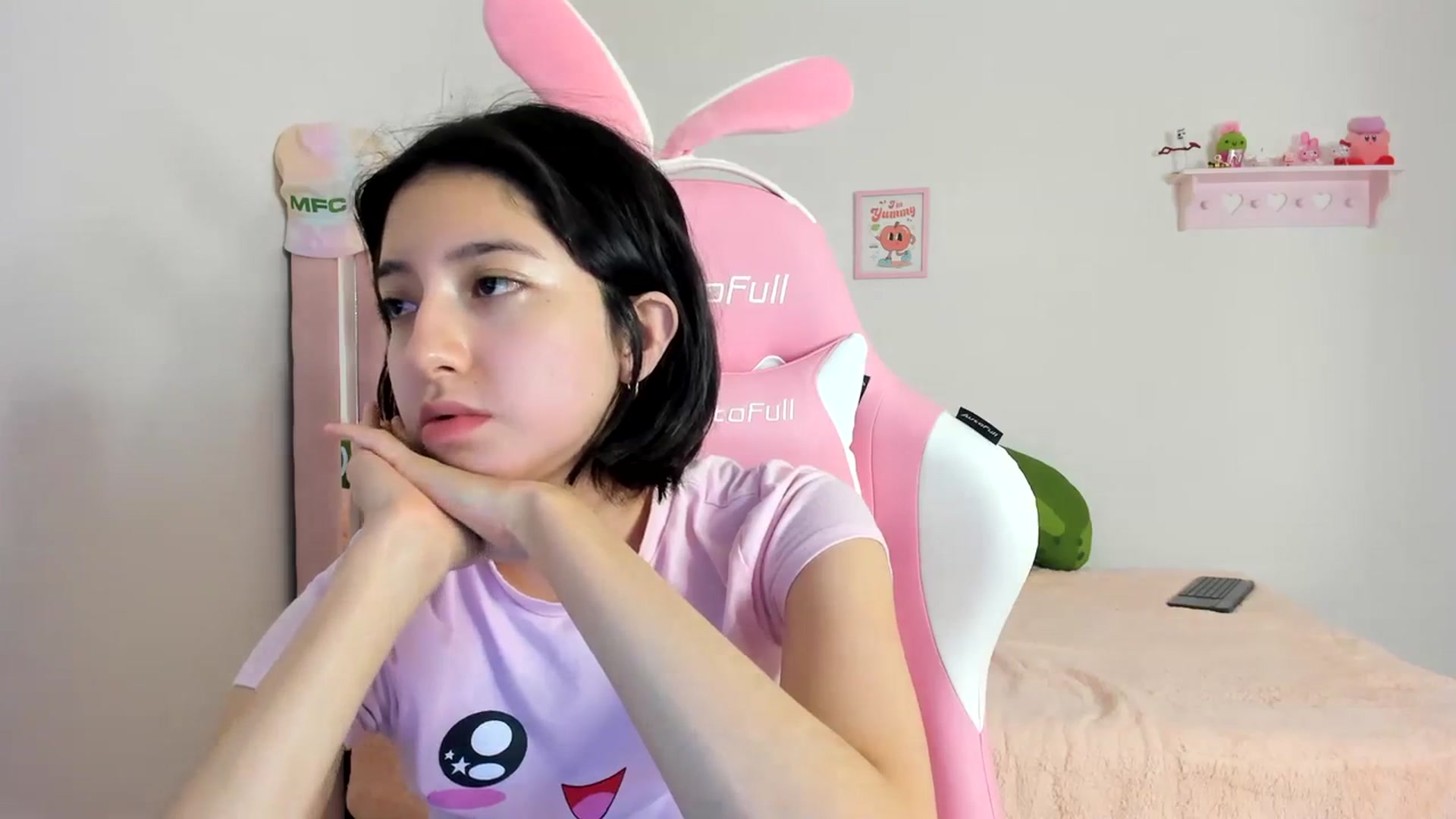 Gallery image thumbnail from Cherrycute666's myfreecams stream on, 03/24/2024, 03:57 image 14 of 20