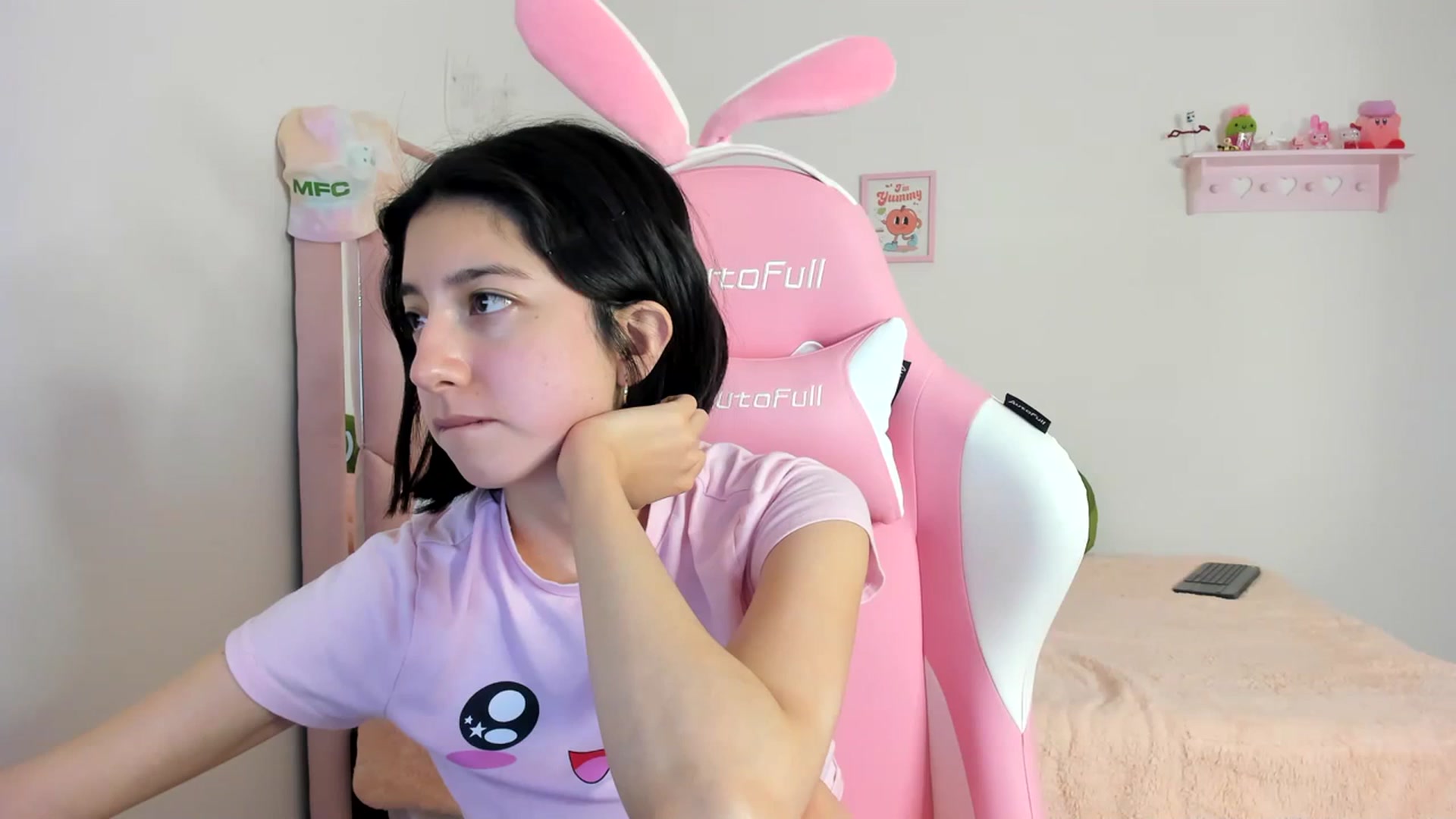Gallery image thumbnail from Cherrycute666's myfreecams stream on, 03/24/2024, 03:57 image 18 of 20