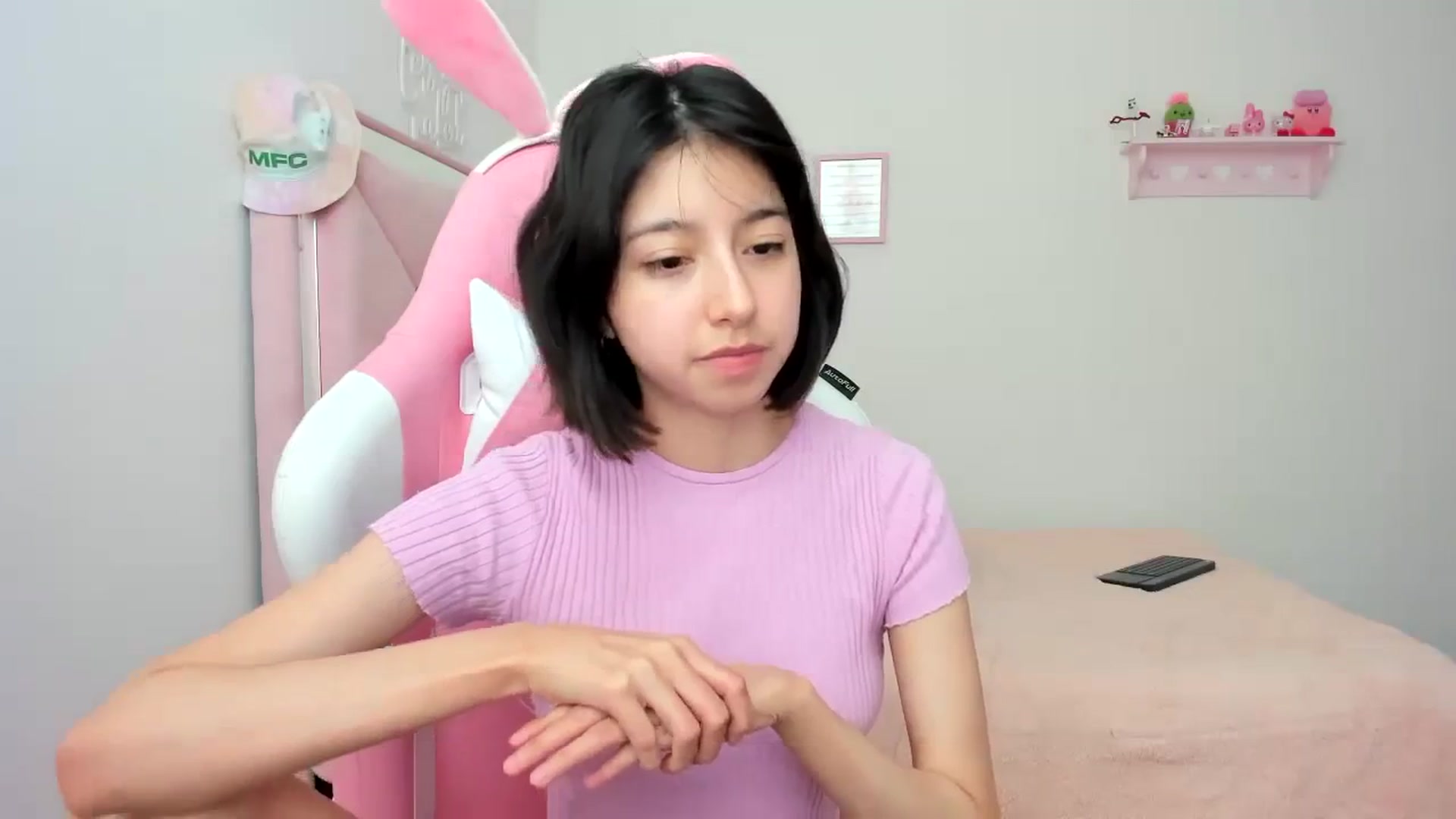 Gallery image thumbnail from Cherrycute666's myfreecams stream on, 03/24/2024, 22:17 image 15 of 20