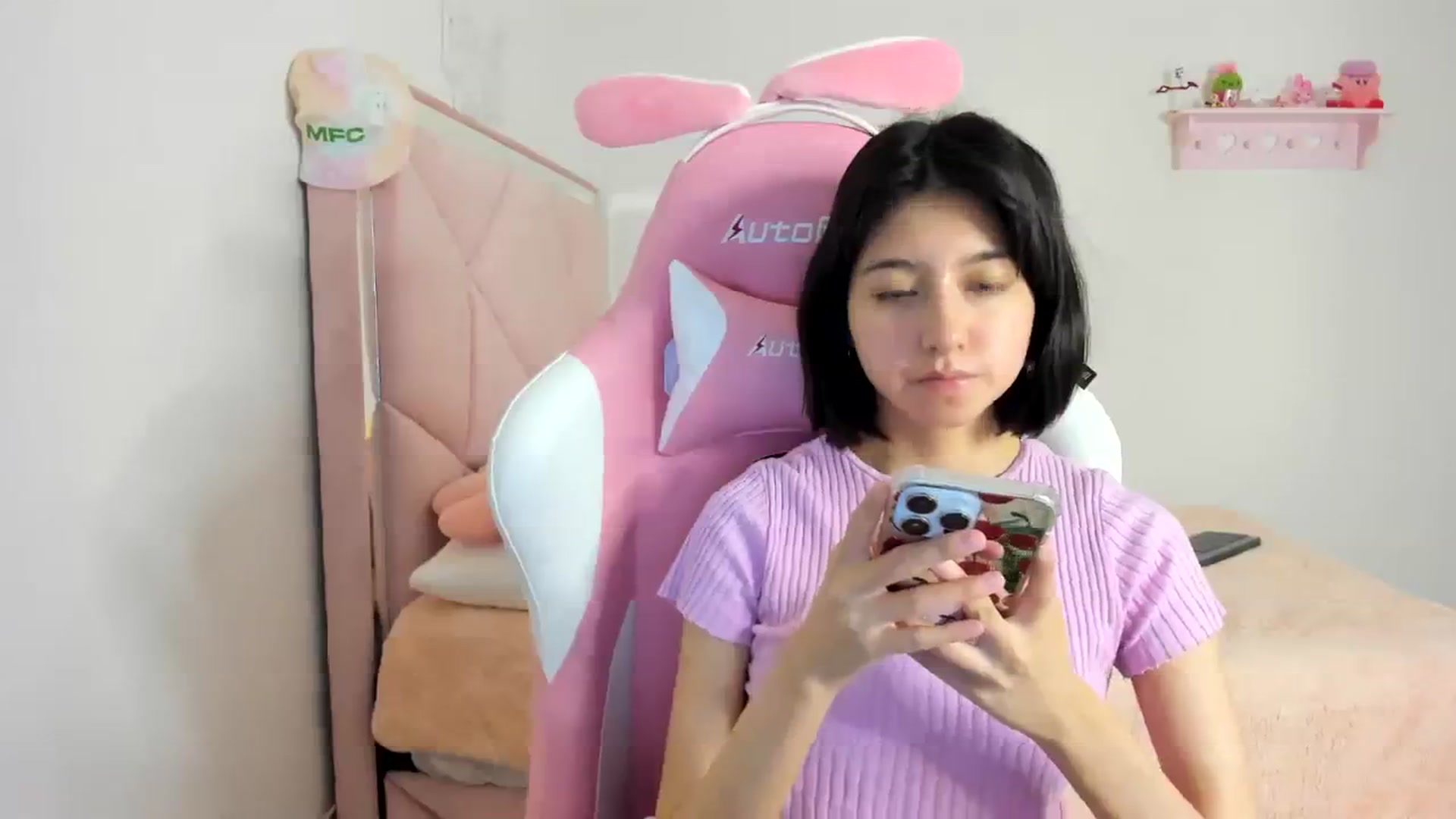 Gallery image thumbnail from Cherrycute666's myfreecams stream on, 03/25/2024, 06:48 image 20 of 20