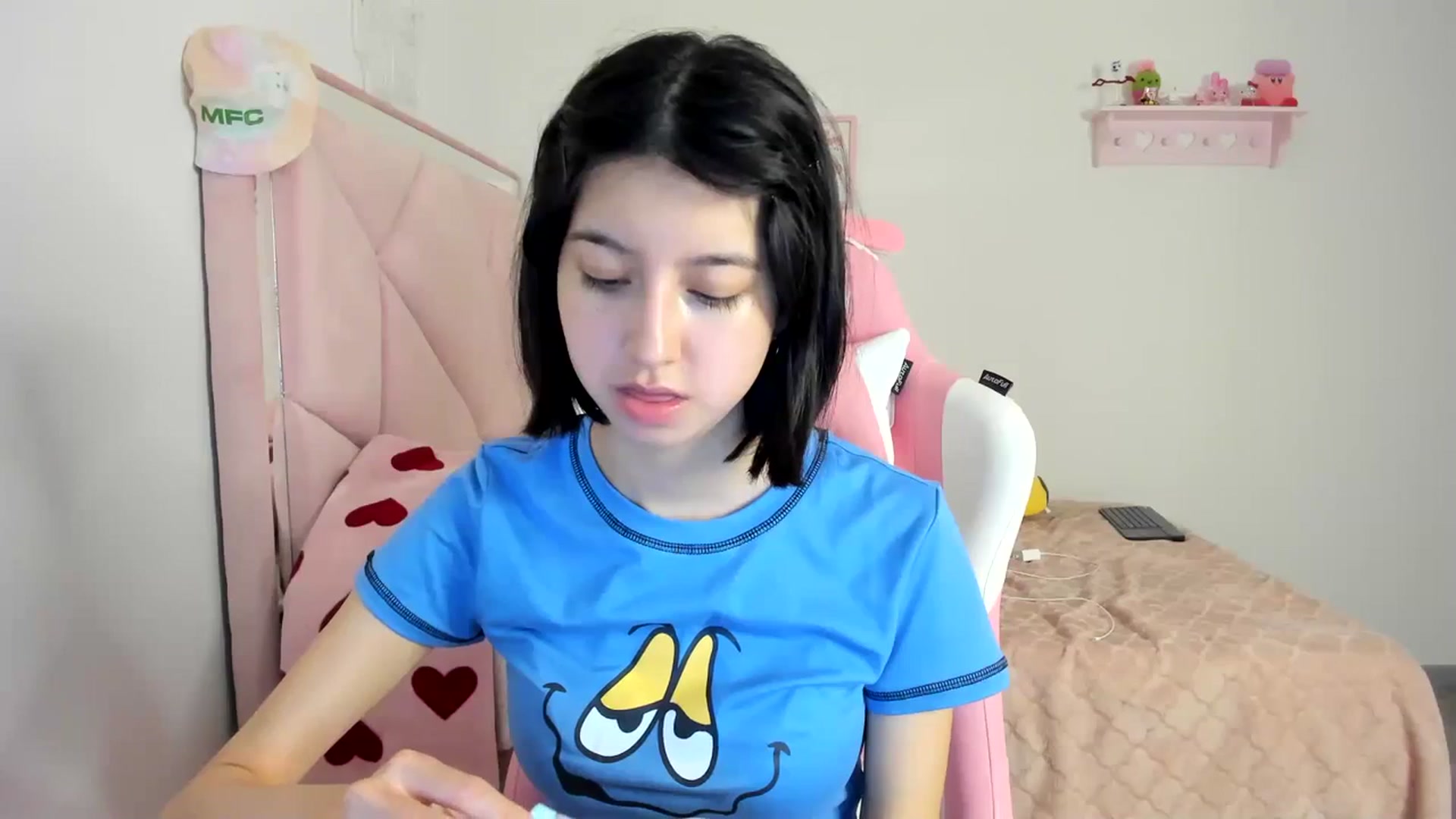 Gallery image thumbnail from Cherrycute666's myfreecams stream on, 03/27/2024, 04:14 image 6 of 20