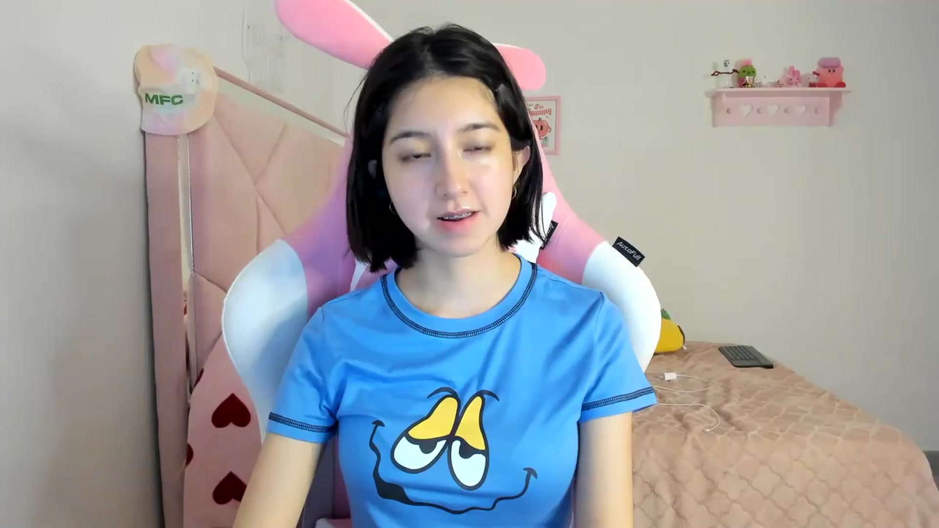 Gallery image thumbnail from Cherrycute666's myfreecams stream on, 03/27/2024, 04:14 image 10 of 20