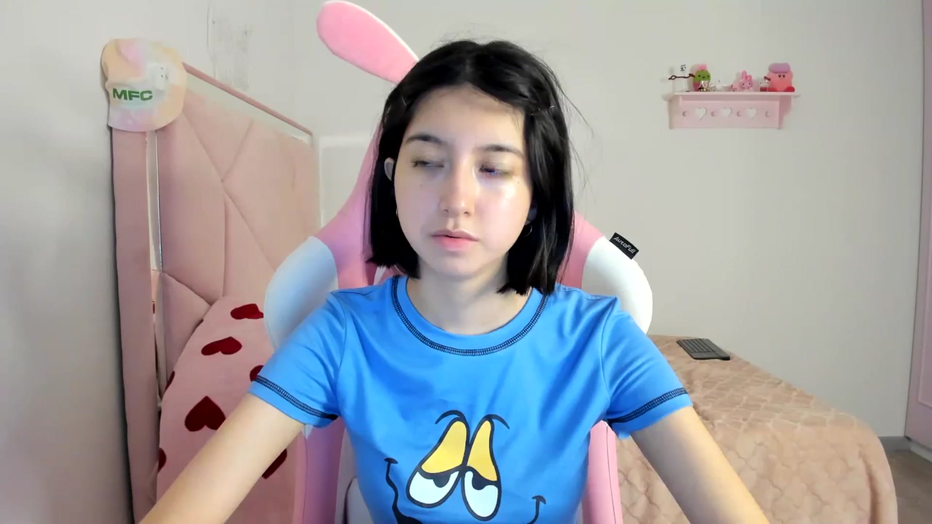 Gallery image thumbnail from Cherrycute666's myfreecams stream on, 03/27/2024, 04:14 image 2 of 20