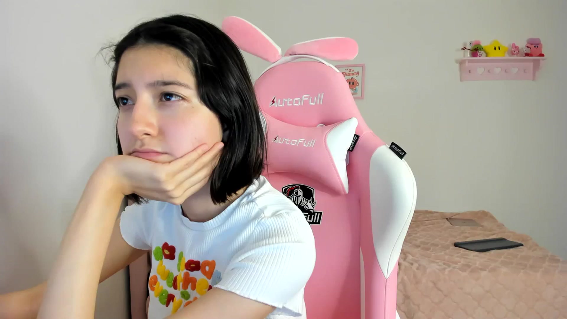 Gallery image thumbnail from Cherrycute666's myfreecams stream on, 04/02/2024, 01:38 image 19 of 20