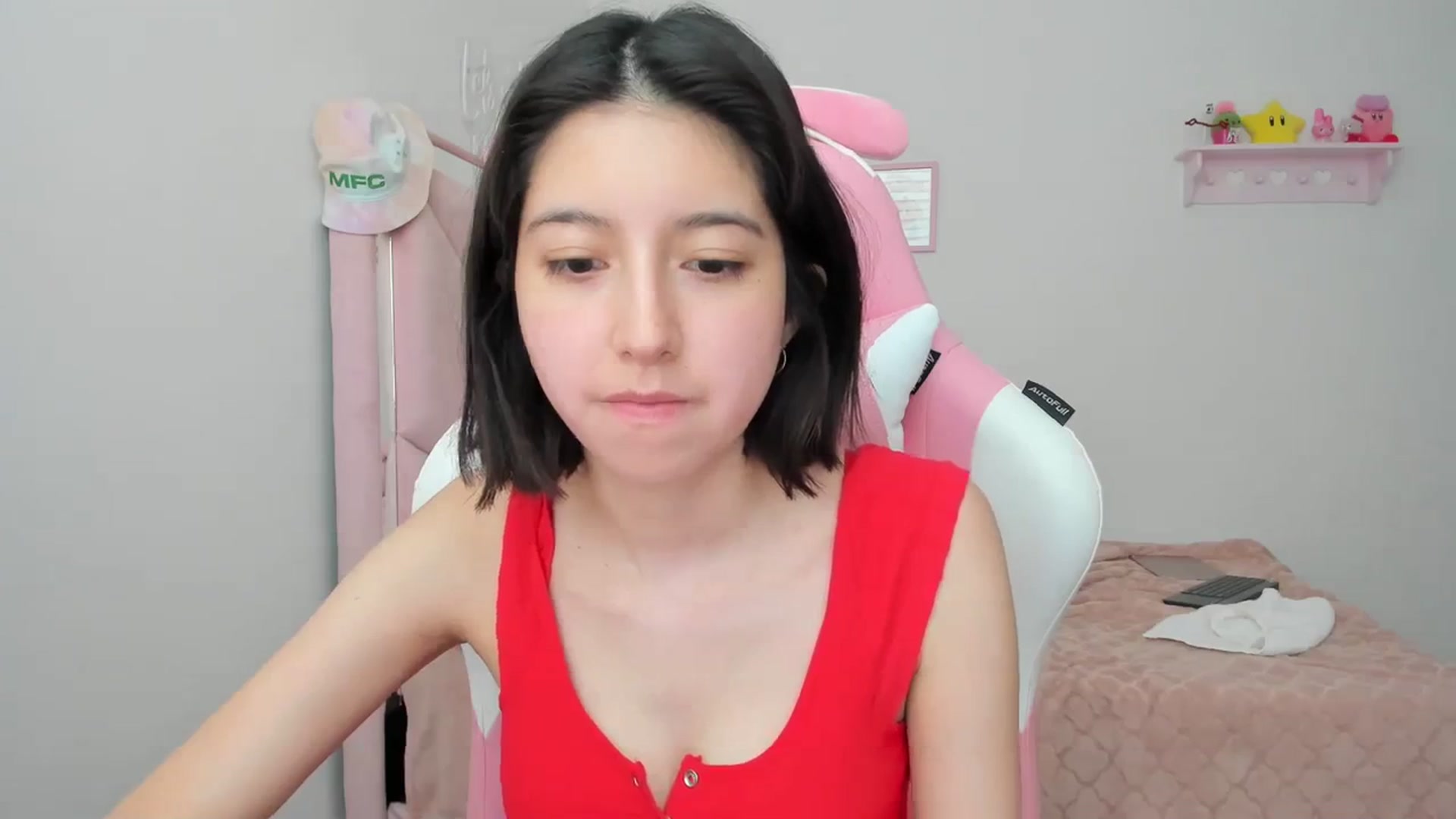 Gallery image thumbnail from Cherrycute666's myfreecams stream on, 04/02/2024, 23:50 image 17 of 20