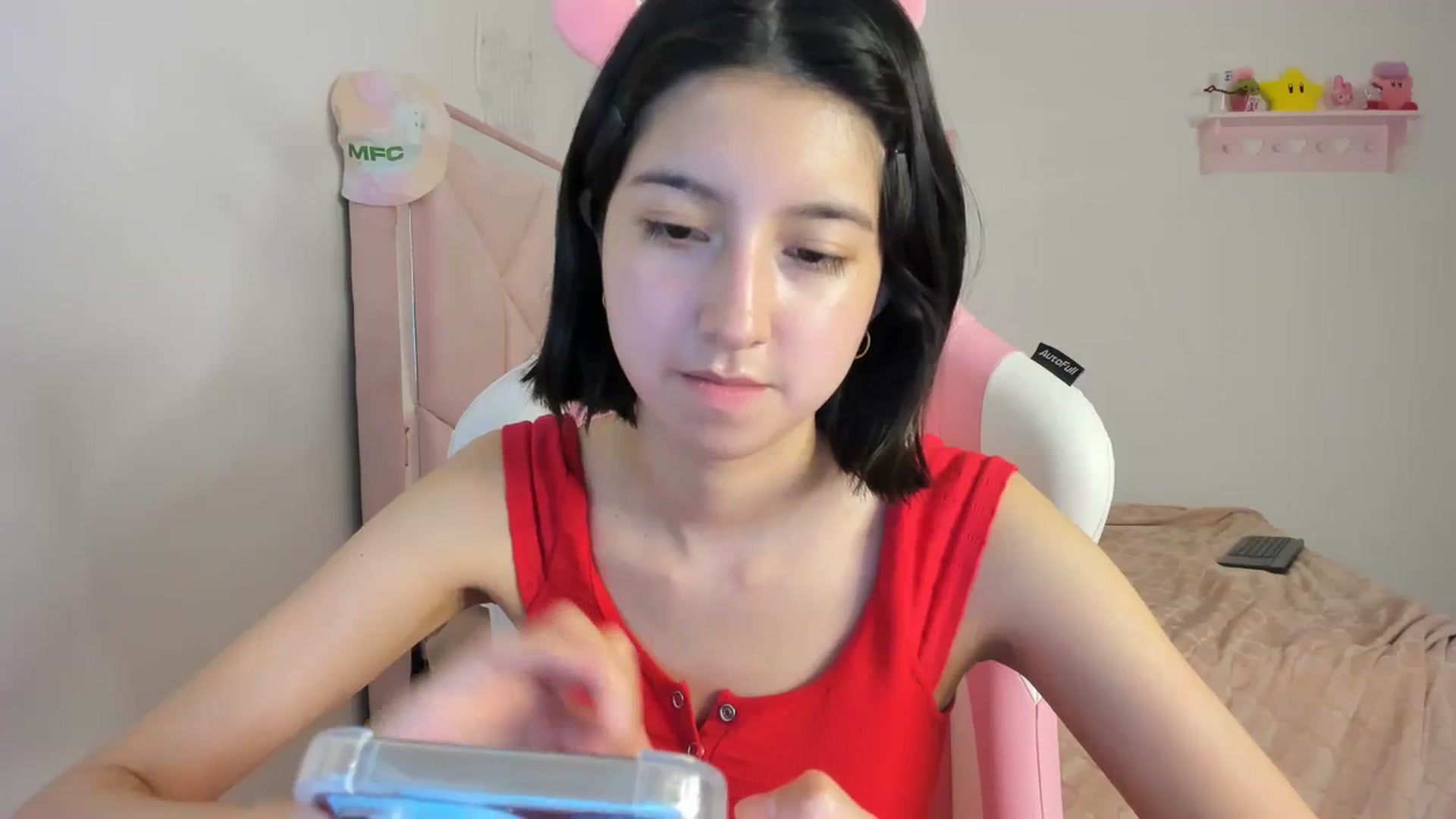 Gallery image thumbnail from Cherrycute666's myfreecams stream on, 04/03/2024, 04:29 image 17 of 20