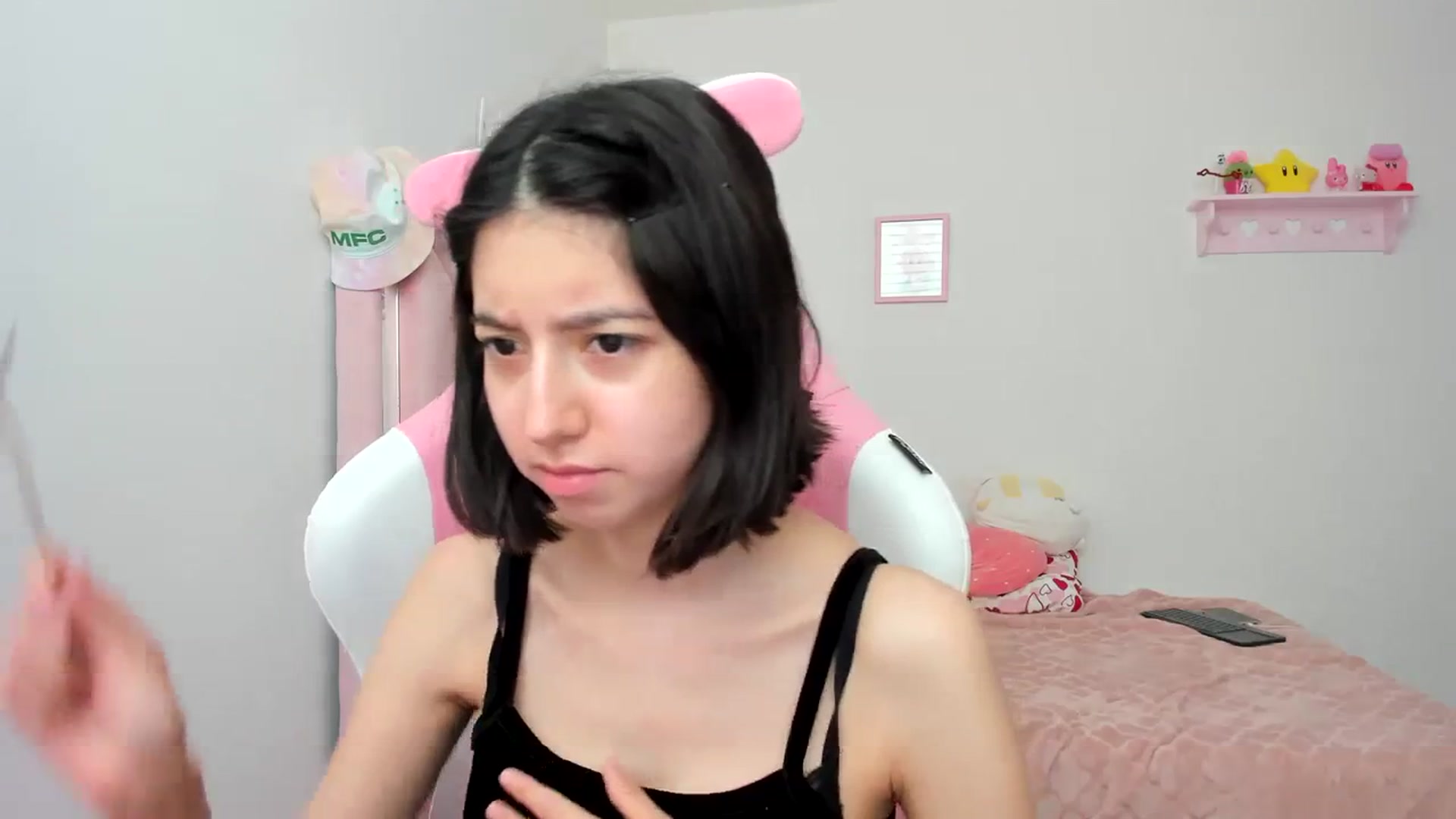 Gallery image thumbnail from Cherrycute666's myfreecams stream on, 04/04/2024, 22:28 image 18 of 20