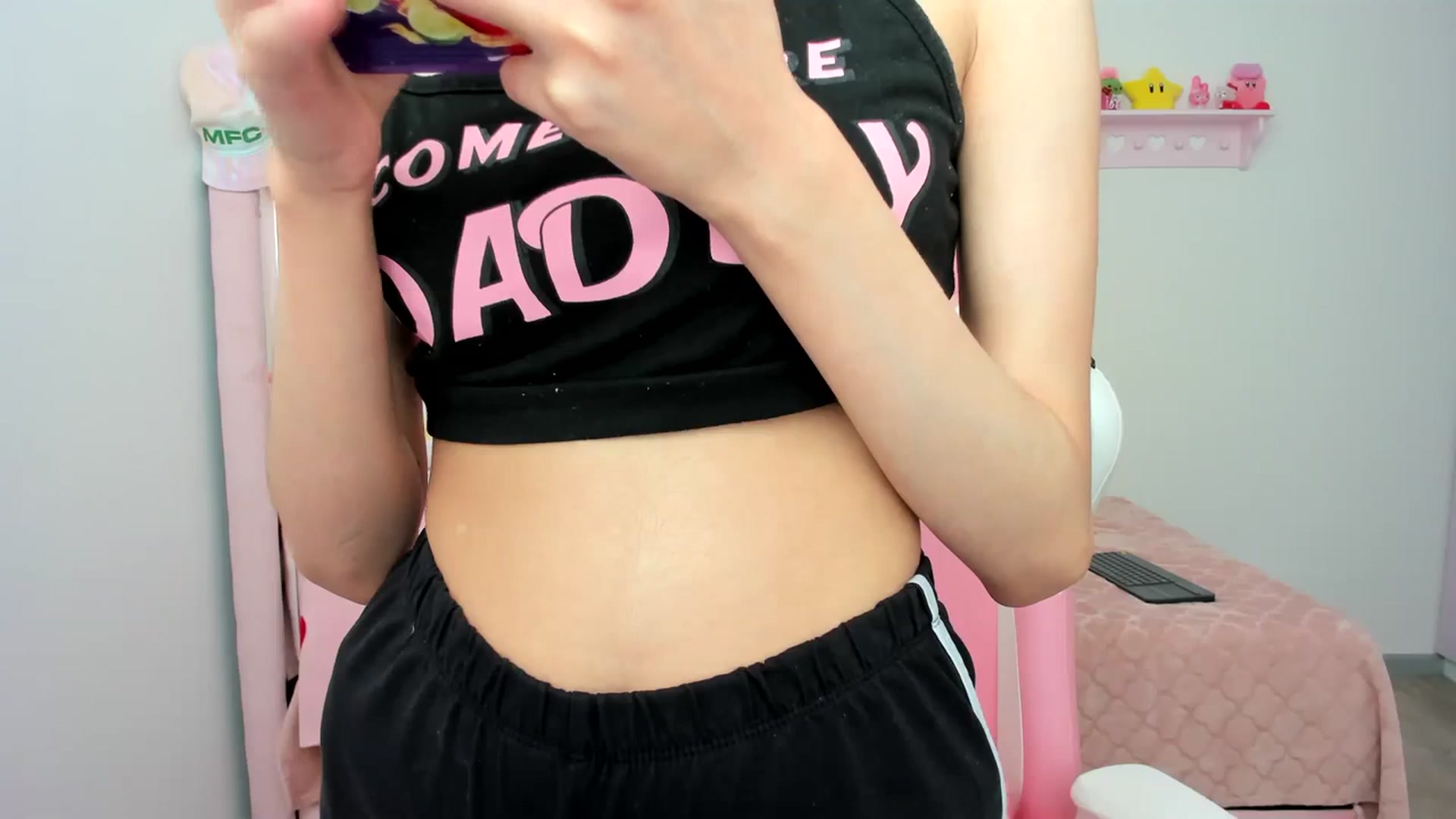 Gallery image thumbnail from Cherrycute666's myfreecams stream on, 04/05/2024, 22:01 image 14 of 20