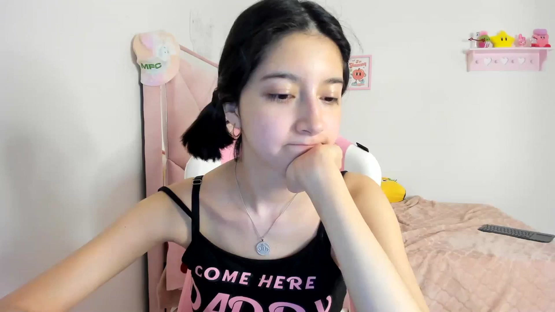 Gallery image thumbnail from Cherrycute666's myfreecams stream on, 04/06/2024, 04:52 image 20 of 20