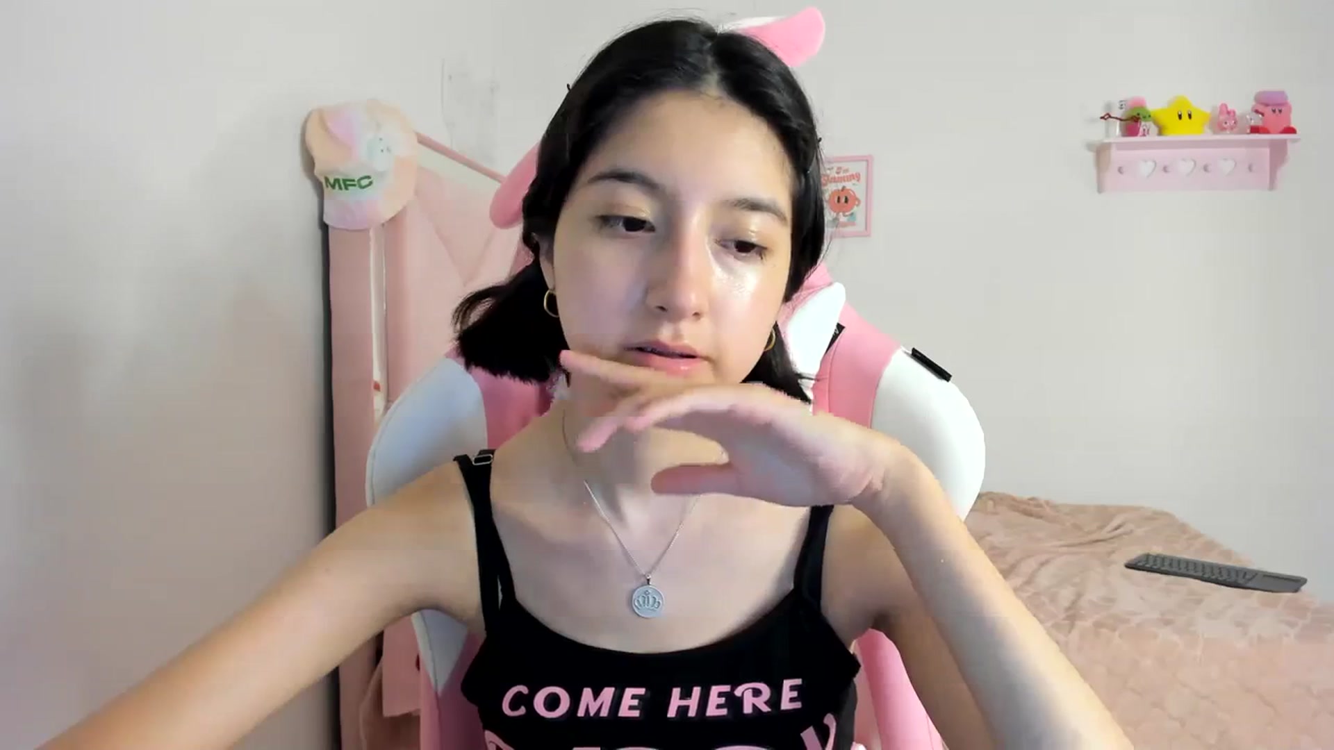 Gallery image thumbnail from Cherrycute666's myfreecams stream on, 04/06/2024, 04:52 image 5 of 20