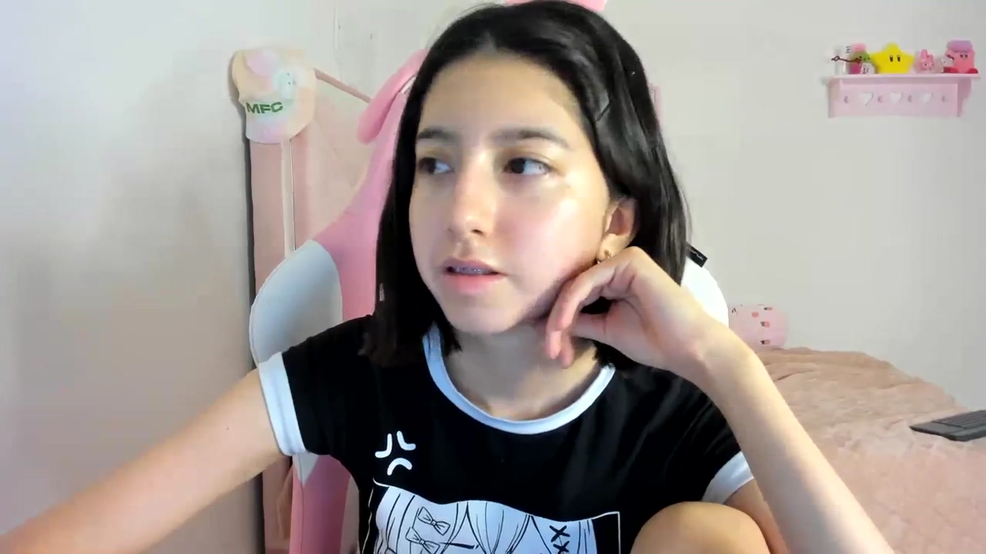 Gallery image thumbnail from Cherrycute666's myfreecams stream on, 04/07/2024, 04:05 image 6 of 20