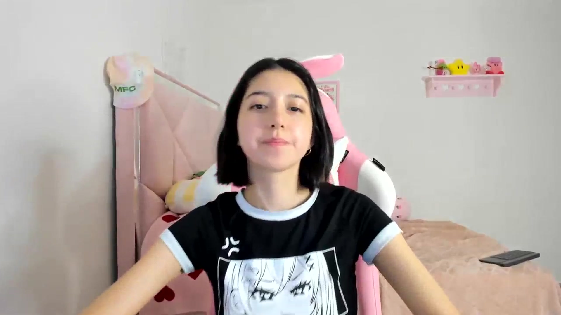 Gallery image thumbnail from Cherrycute666's myfreecams stream on, 04/07/2024, 04:05 image 18 of 20