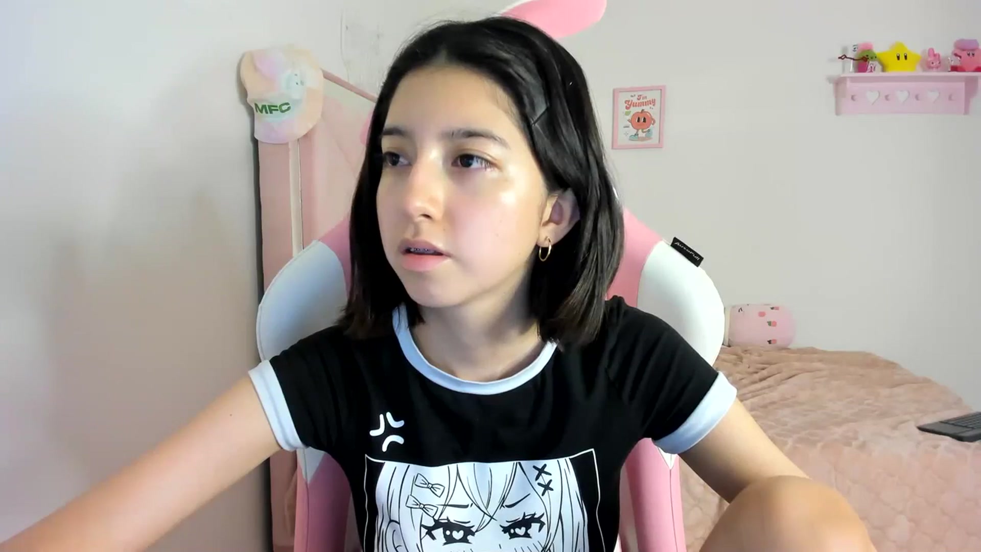 Gallery image thumbnail from Cherrycute666's myfreecams stream on, 04/07/2024, 04:05 image 5 of 20