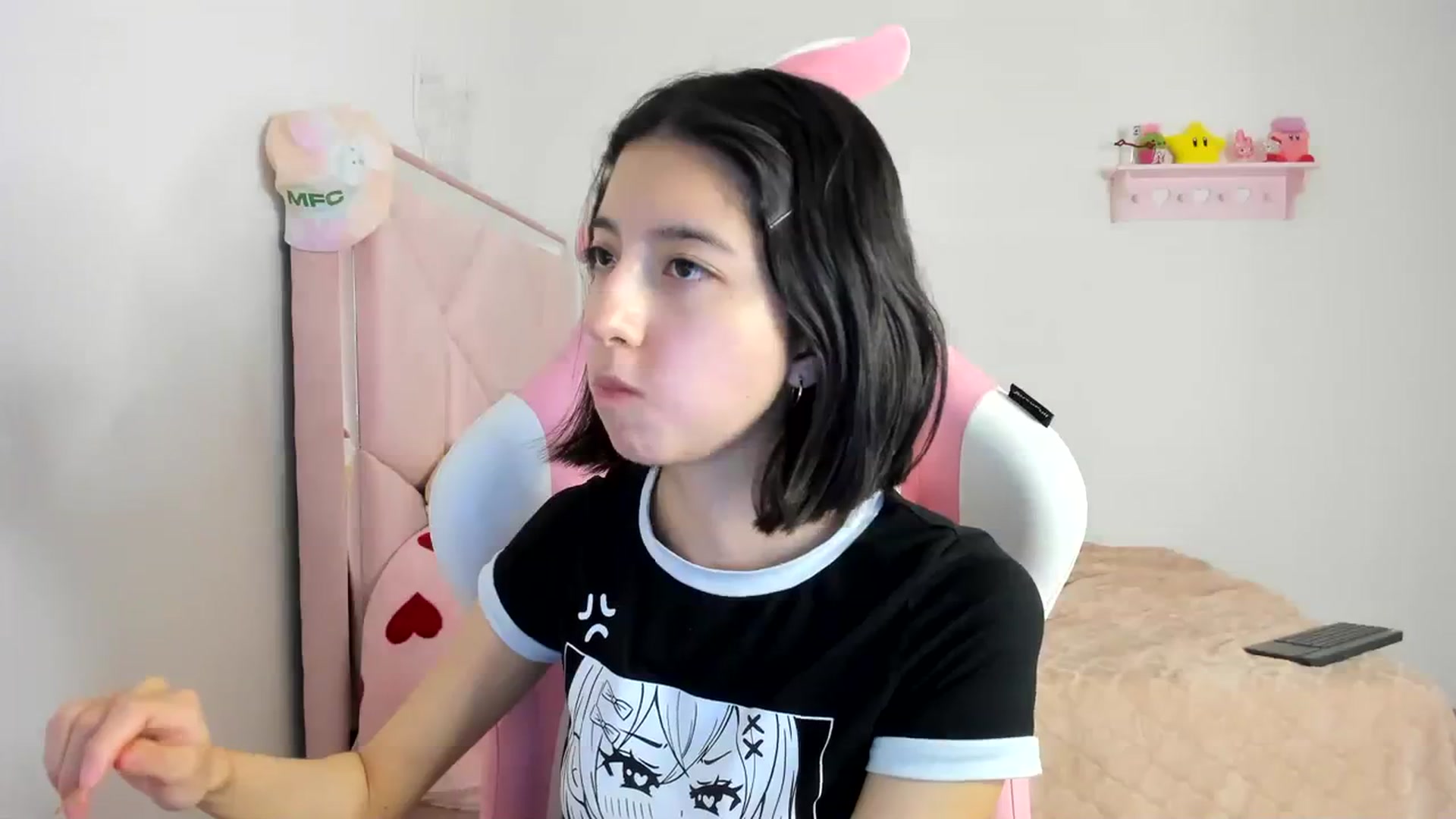Gallery image thumbnail from Cherrycute666's myfreecams stream on, 04/07/2024, 04:05 image 16 of 20