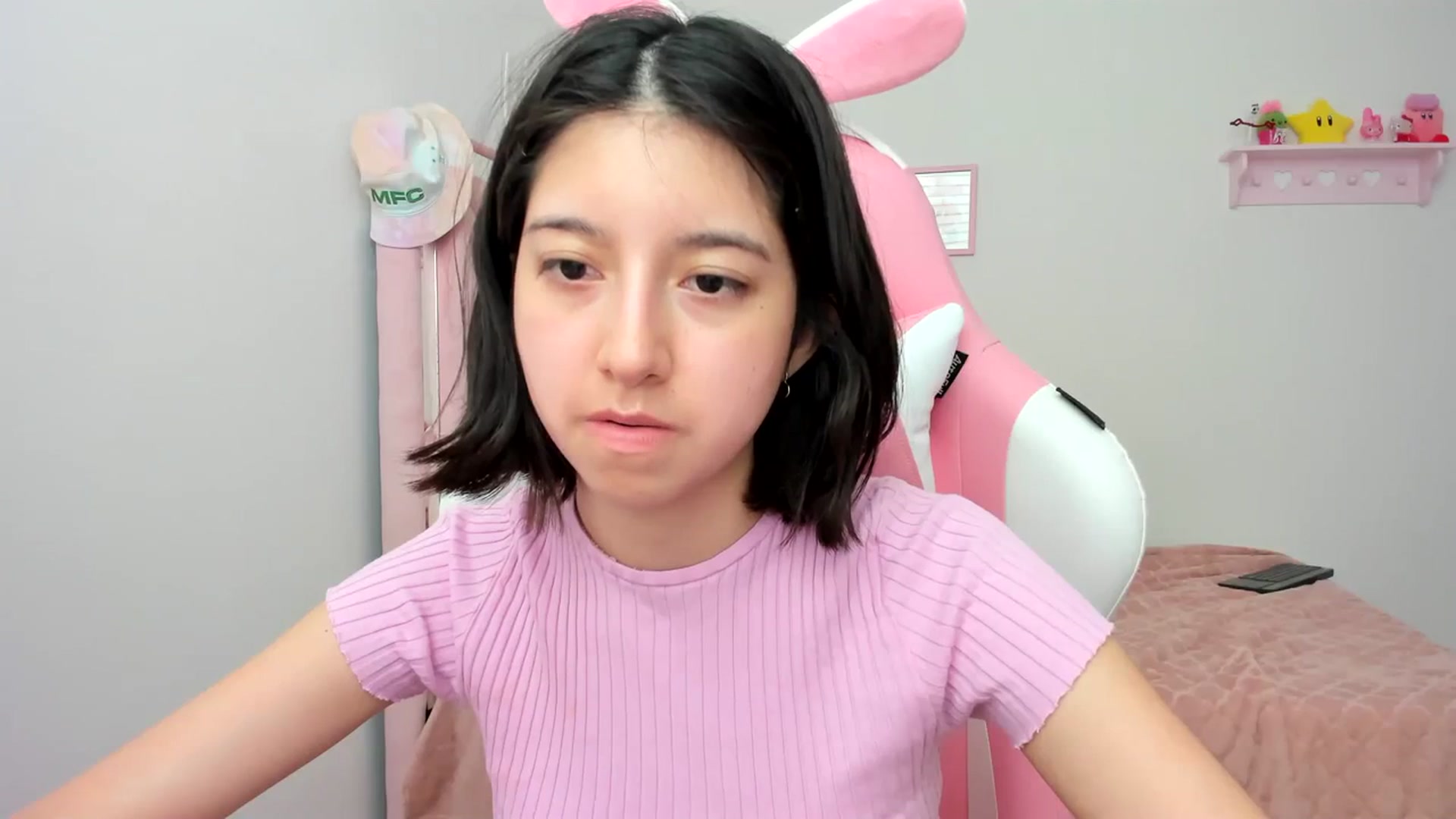 Gallery image thumbnail from Cherrycute666's myfreecams stream on, 04/11/2024, 24:04 image 10 of 20