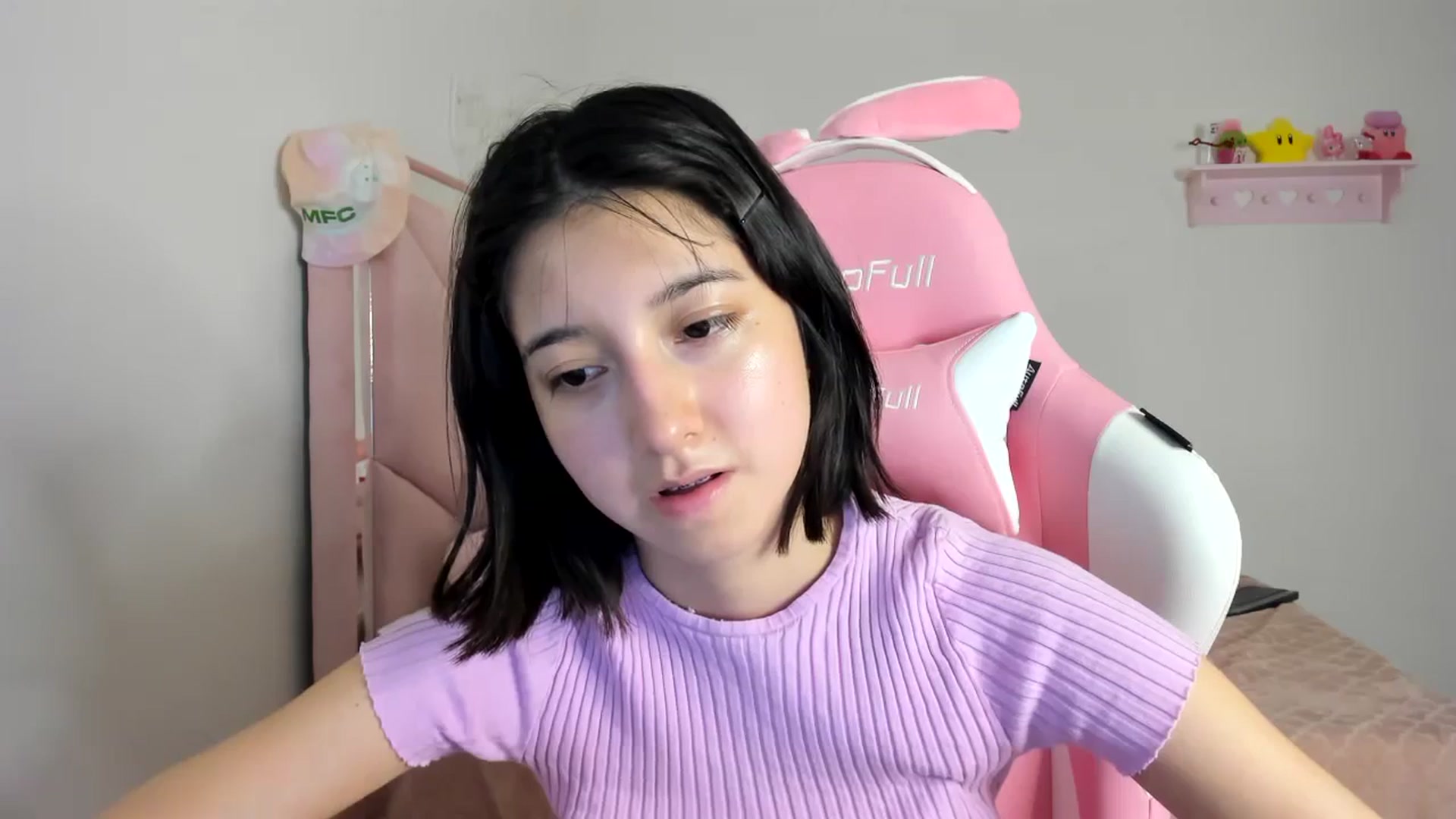 Gallery image thumbnail from Cherrycute666's myfreecams stream on, 04/11/2024, 01:16 image 18 of 20